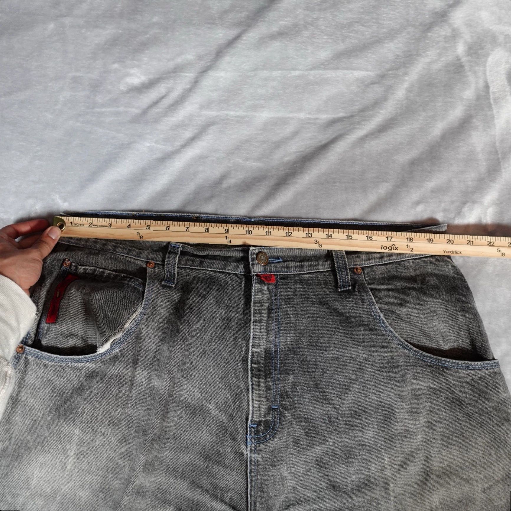 Express VINTAGE Brooklyn Xpress Denim Shorts Mens 40 Blue Faded Wash Bermuda Y2K Grunge Size US 40 / EU 56 - 7 Thumbnail