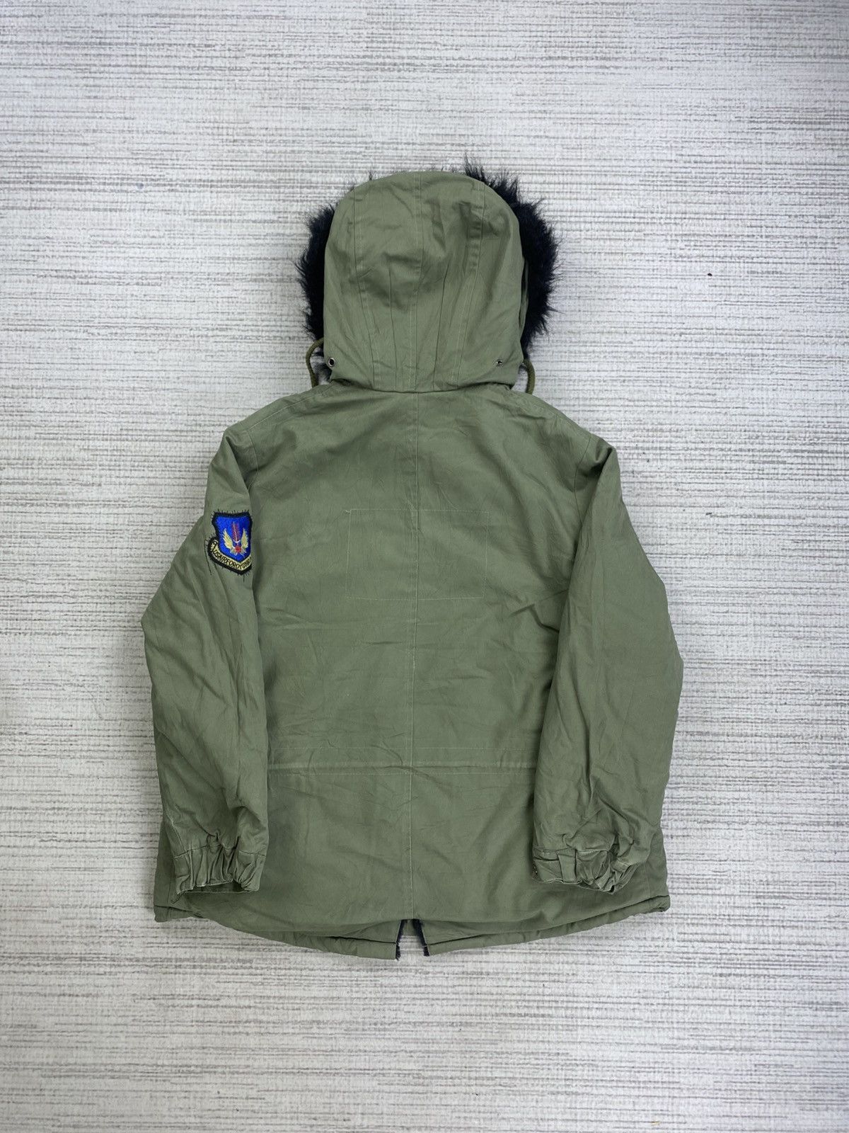 Vintage Vintage US Army Military Patch Faux Fur Hoodie Jacket Size US L / EU 52-54 / 3 - 3 Thumbnail