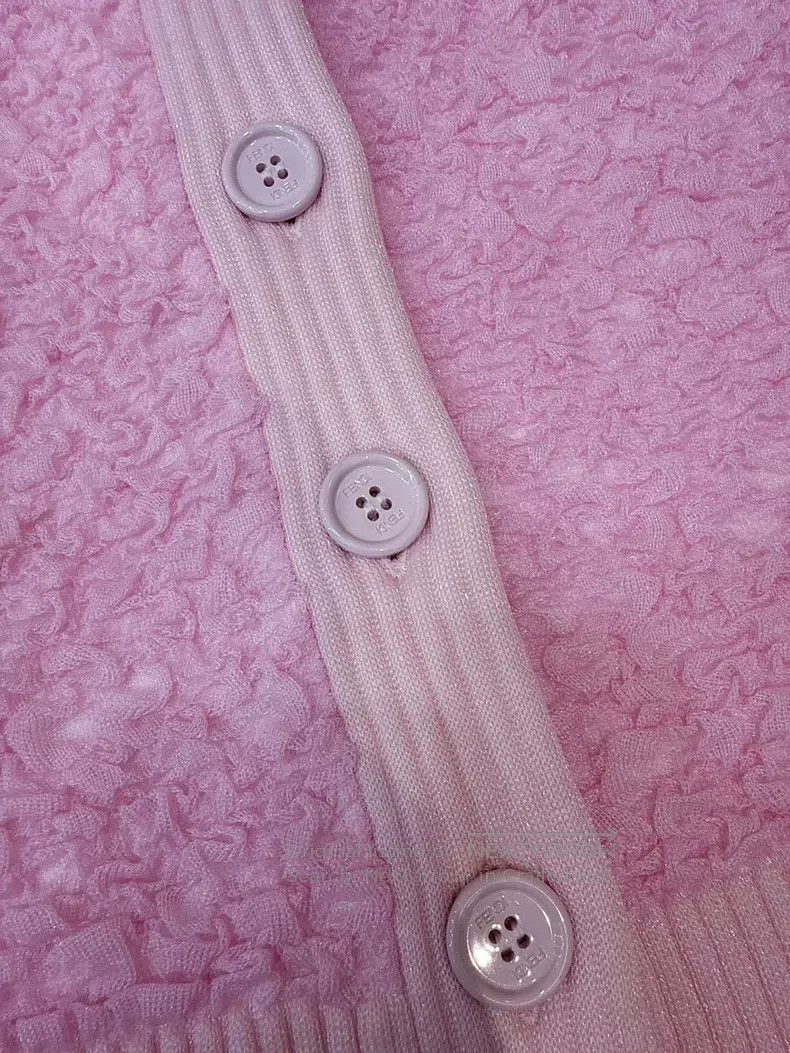 Fendi Fendi Exclusive pink embossed relief texture knit cardigan Size XS / US 0-2 / IT 36-38 - 3 Thumbnail