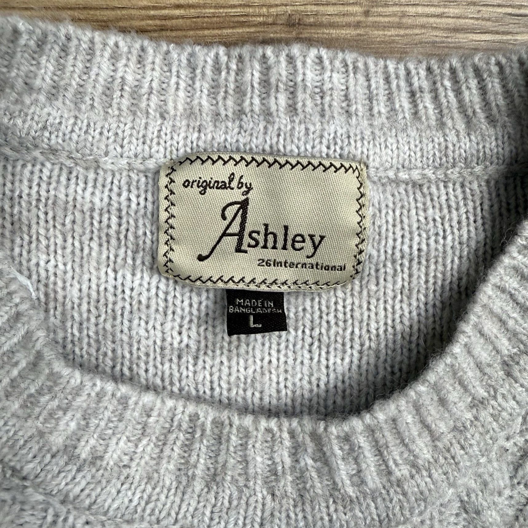 Vintage Ashley 26 International Women's Knit Sweater Pullover L Gray Cable Size L / US 10 / IT 46 - 2 Thumbnail