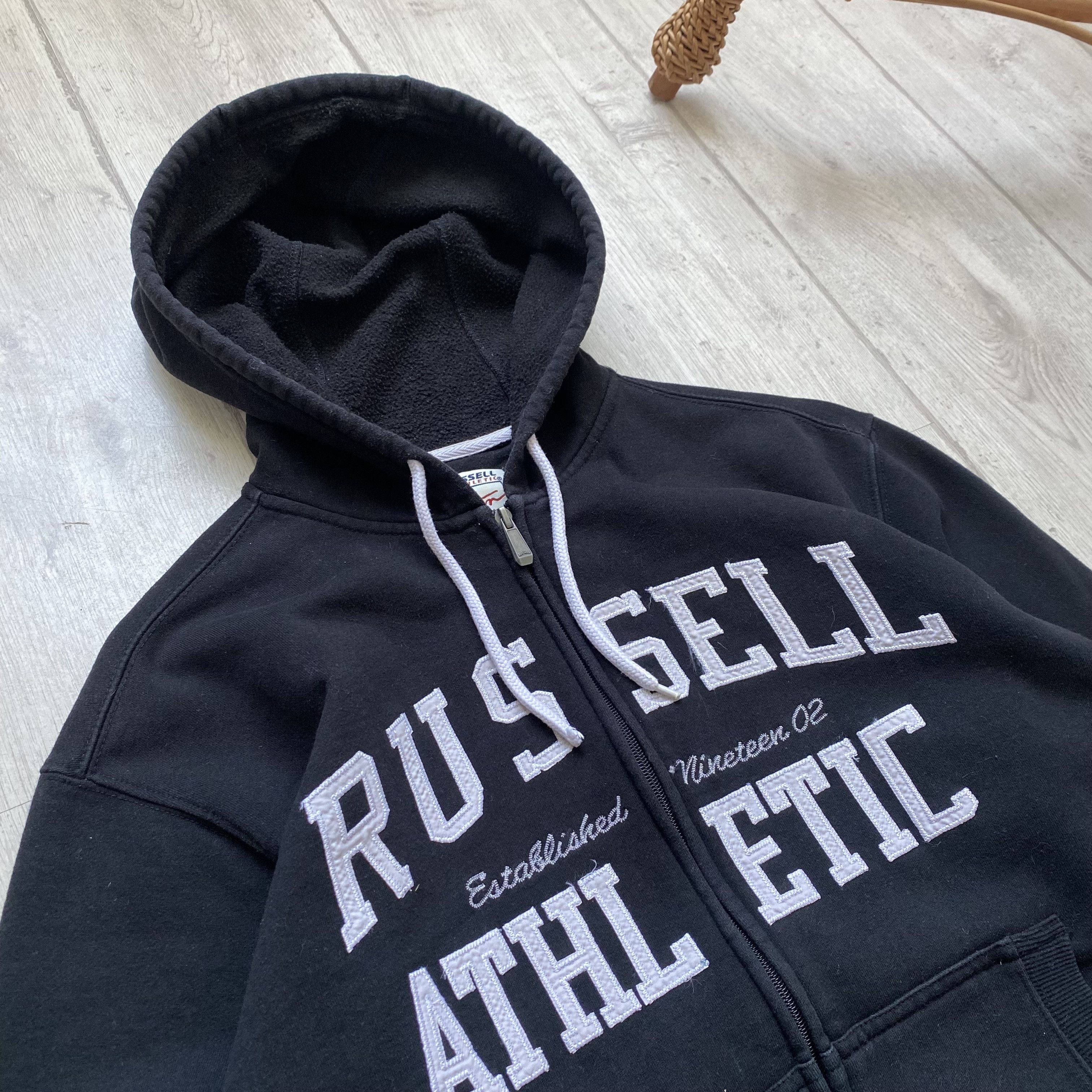 Russell Athletic ⚫️ Russell Athletic Boxy Hoodie Embroider Big logo Vintage Size US M / EU 48-50 / 2 - 2 Thumbnail