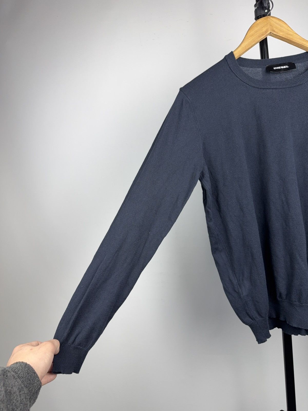 Diesel Luxury 00s Diesel Knit Sweater Navy Minimal Logo Crewneck Size US M / EU 48-50 / 2 - 7 Thumbnail