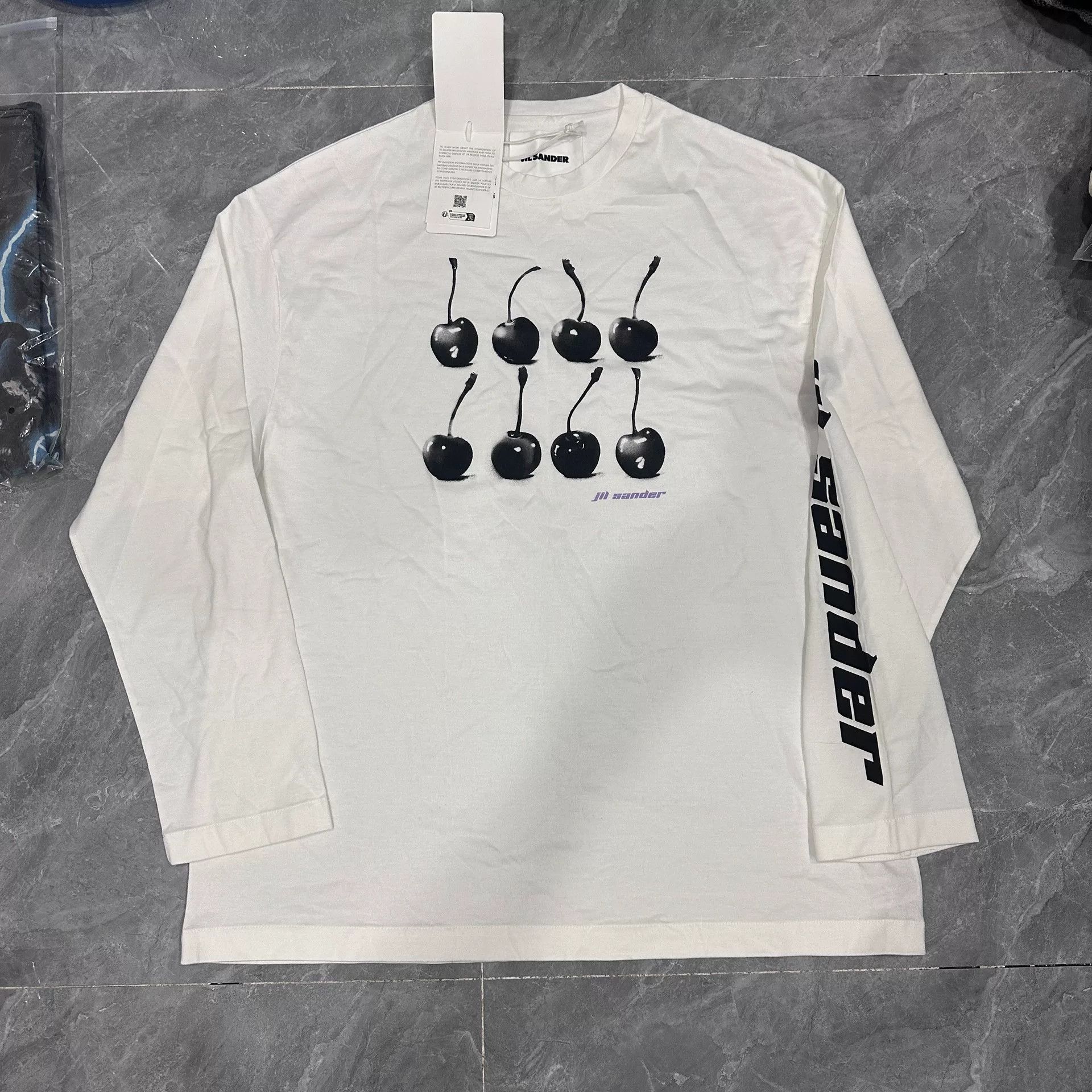 Jil Sander Jil Sander New Long Sleeve Cherry Design Size US S / EU 44-46 / 1 - 1 Thumbnail