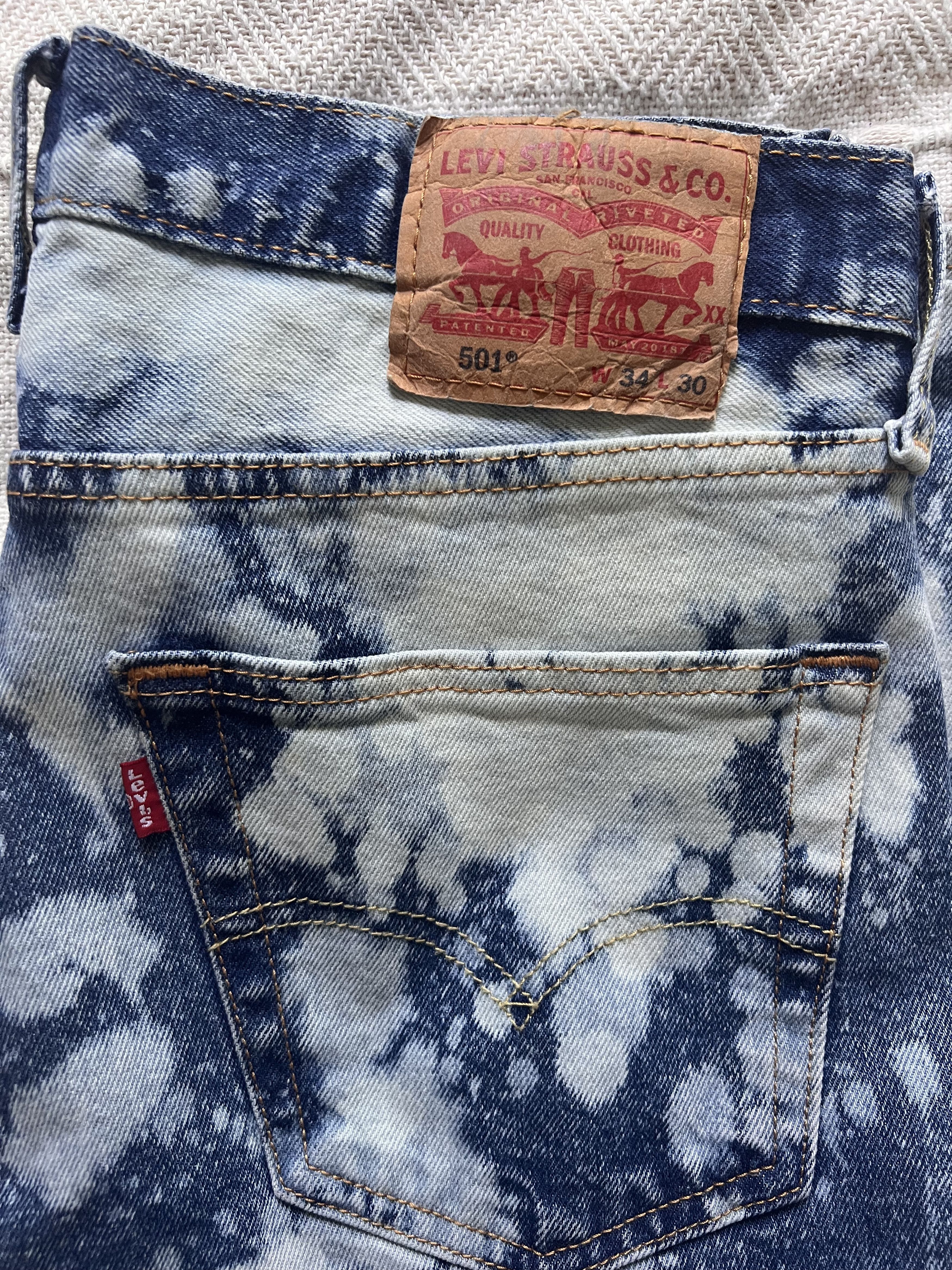 Levi's Vintage Clothing Levi’s 501 Bleach Wash Jeans – W34 L30 Size US 34 / EU 50 - 3 Thumbnail