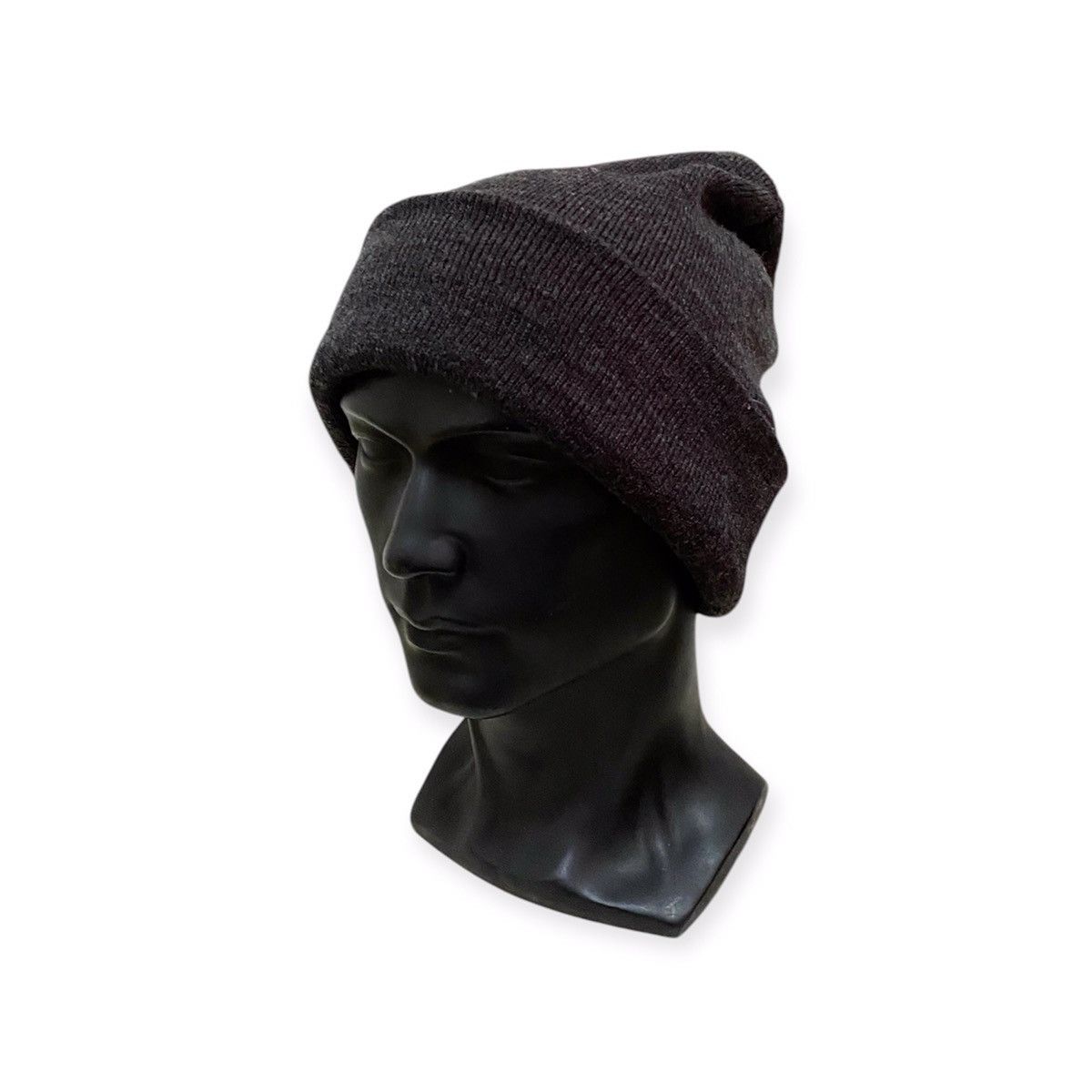 Japanese Brand × Uniqlo Japanese Brand Uniqlo Plain Beanie Hat Size ONE SIZE - 1 Thumbnail