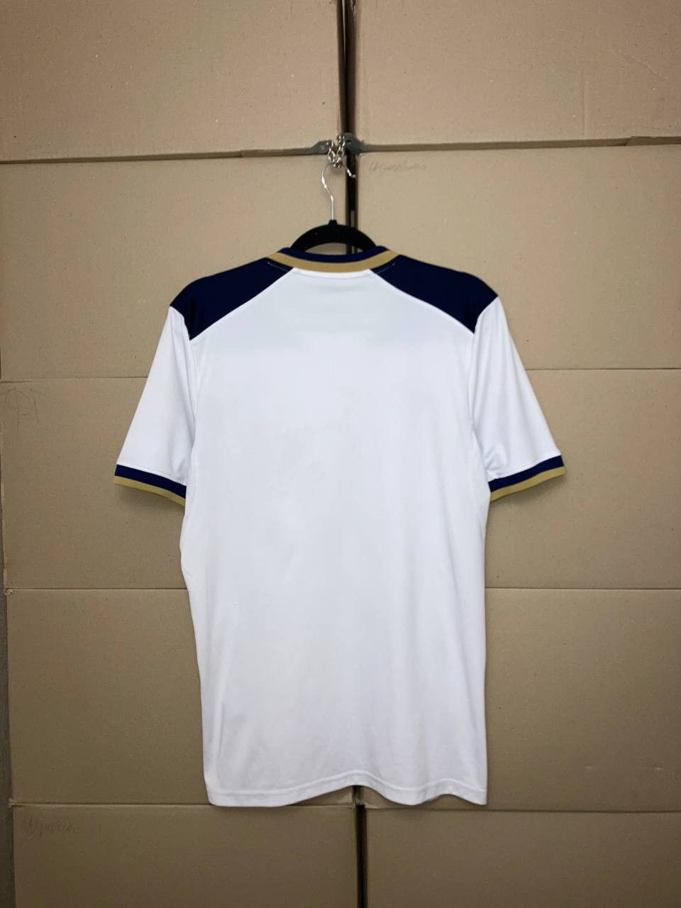 Under Armour TOTTENHAM HOTSPUR 2016/2017 HOME SOCCER JERSEY UNDER ARMOUR Size US S / EU 44-46 / 1 - 2 Thumbnail