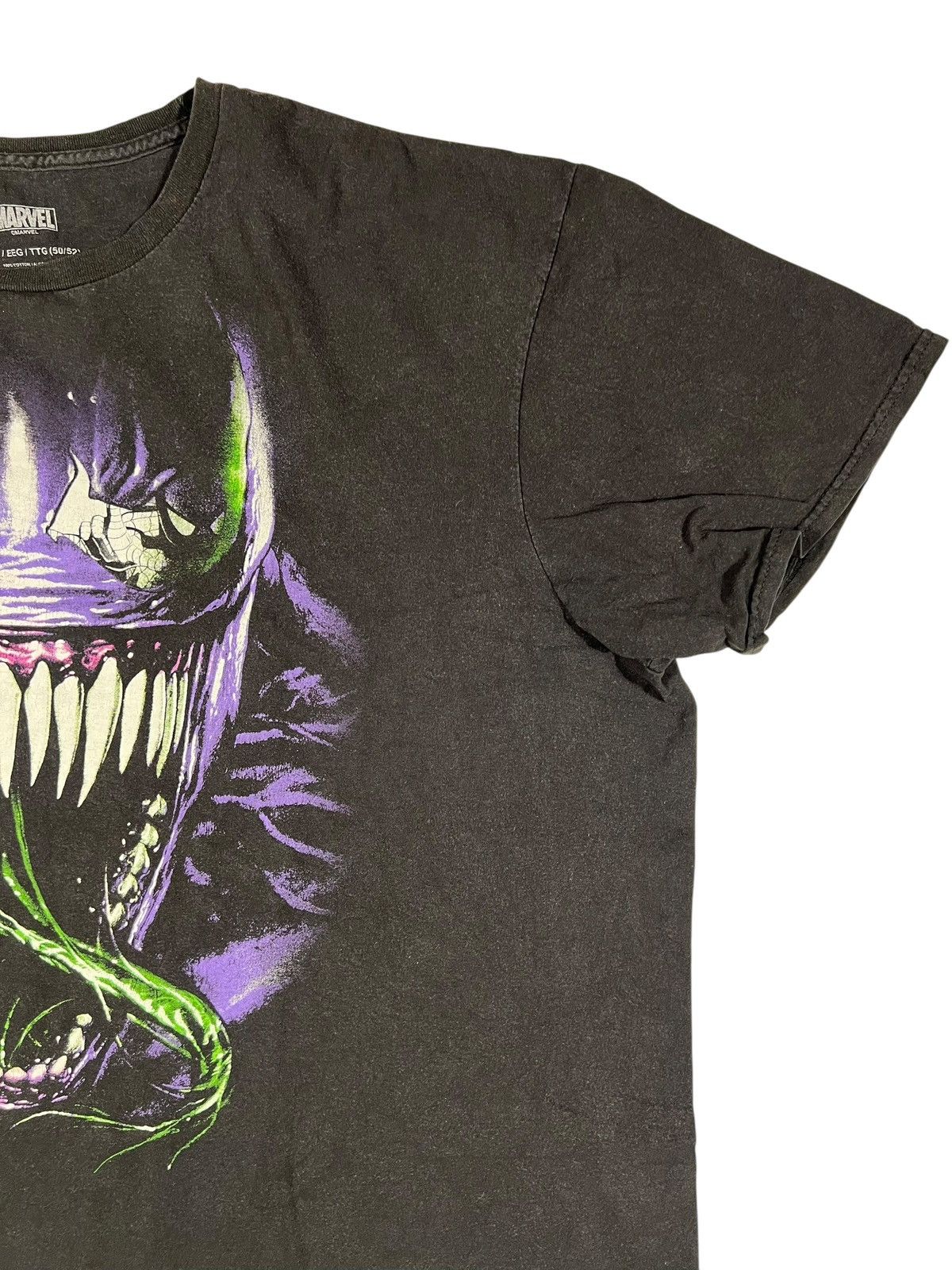 Marvel Comics Y2K Era Faded Black Venom T-Shirt Size US XXL / EU 58 / 5 - 10 Thumbnail