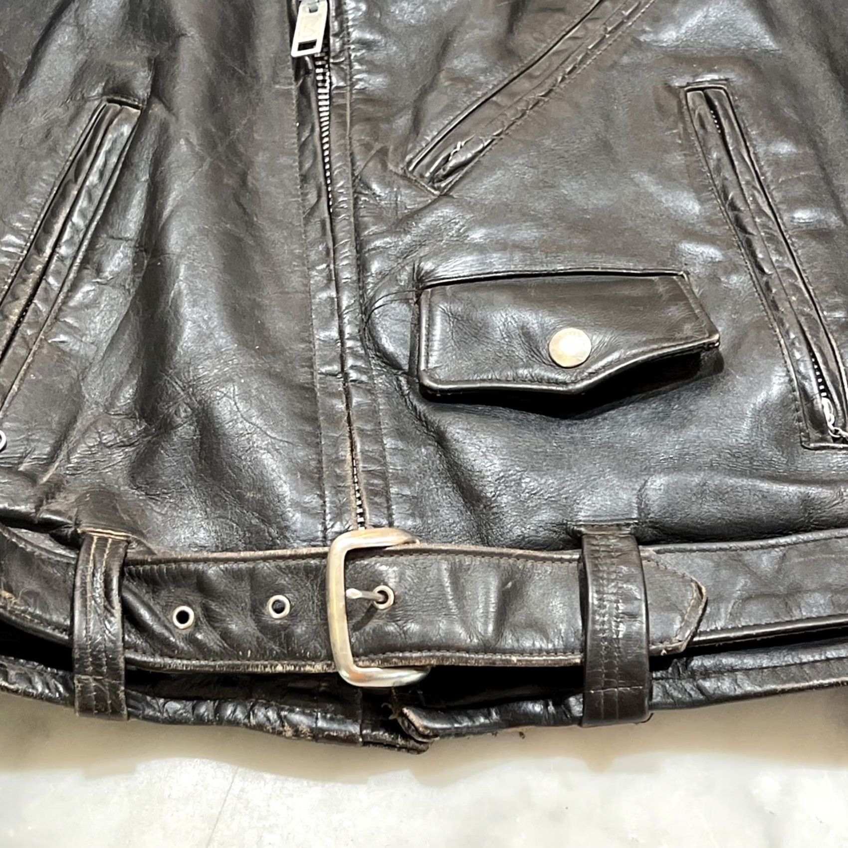 Vintage Reasoning for Output: Size US S / EU 44-46 / 1 - 7 Thumbnail