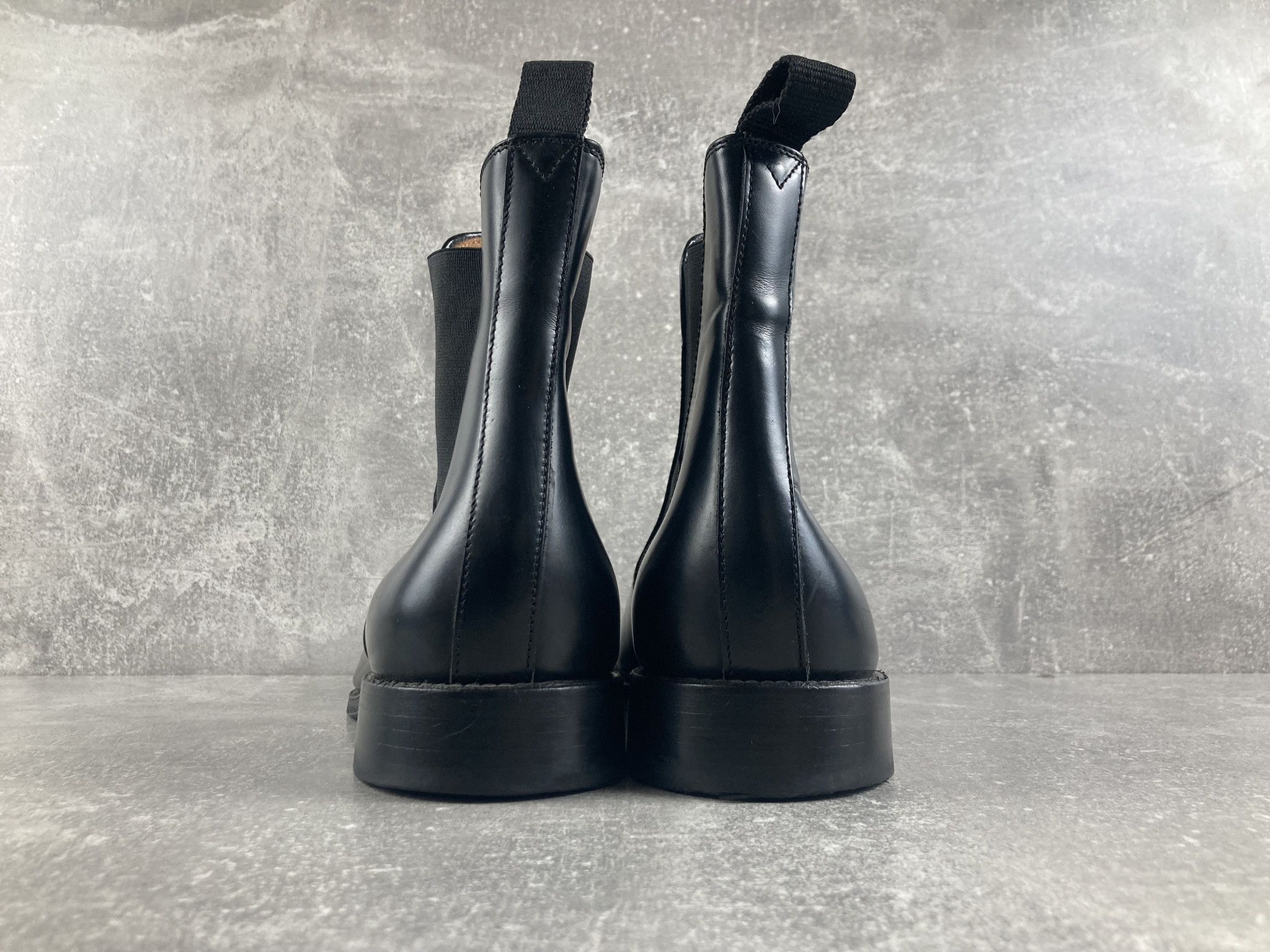 Charles Tyrwhitt Charles Tyrwhitt leather loake style black chelsea boots Size US 7.5 / EU 40-41 - 6 Thumbnail