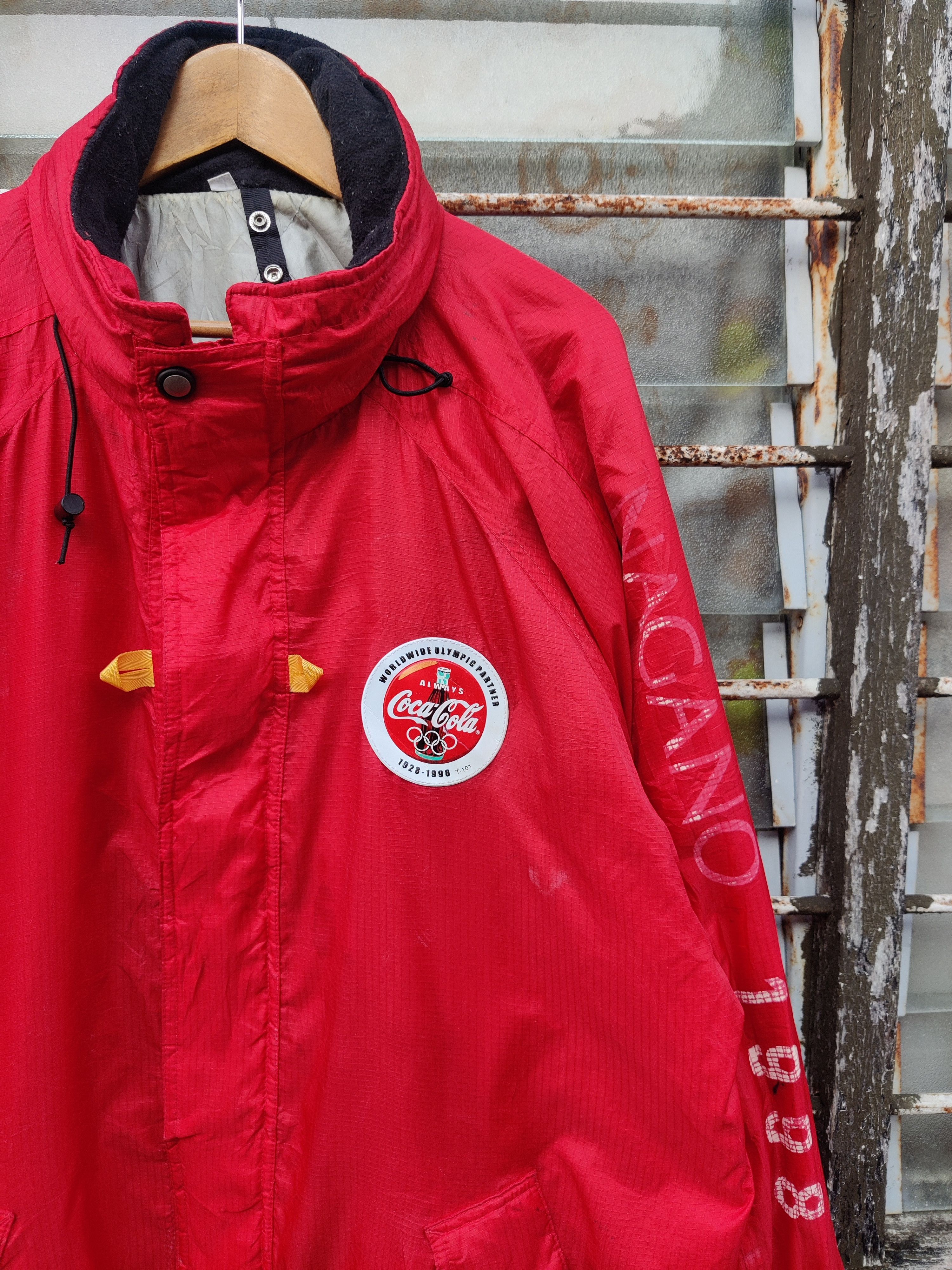 Coca Cola Vintage Distressed 98 Coca Cola Nagano Olympic Jacket Size US XL / EU 56 / 4 - 2 Thumbnail