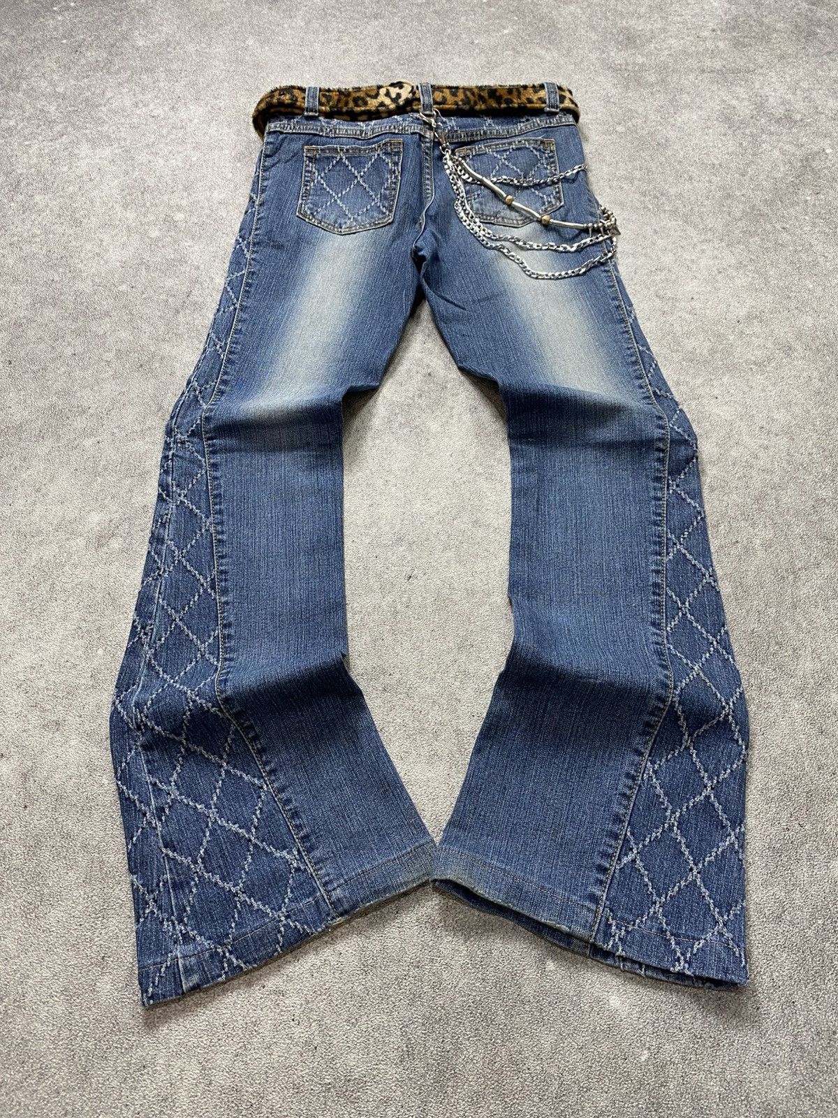 If Six Was Nine × Japanese Brand × Le Grande Bleu (L.G.B.) 2000s Eve jeans Flare pant Size US 29 - 2 Thumbnail