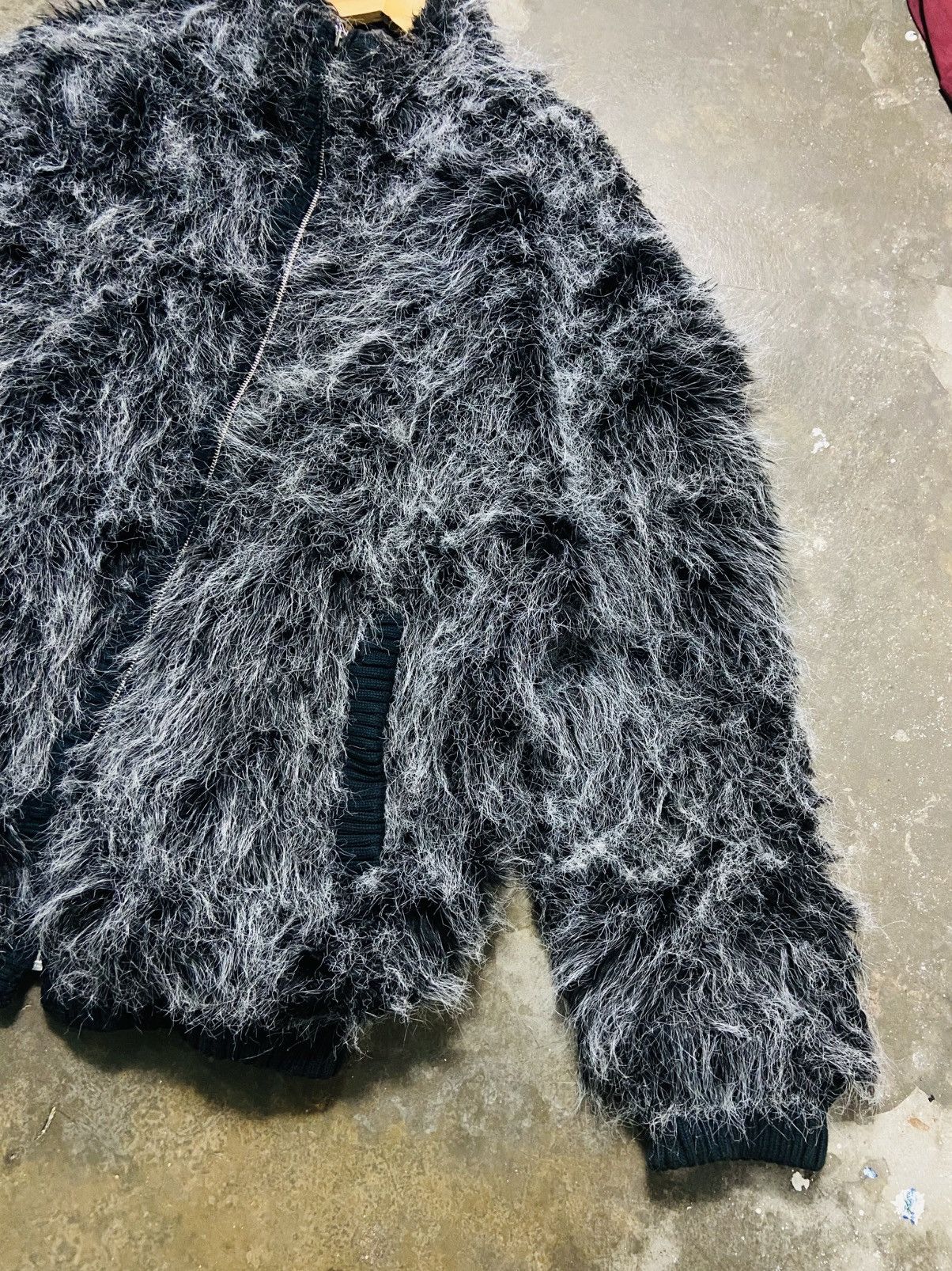 Karl Kani Rare 🔥🔥 Karl Kani Mohair-Style Bomber Jacket Size US XL / EU 56 / 4 - 7 Thumbnail