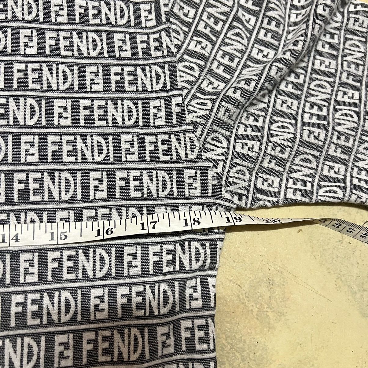 Fendi Fendi Monogram Full Print T Shirt Size S / US 4 / IT 40 - 13 Thumbnail