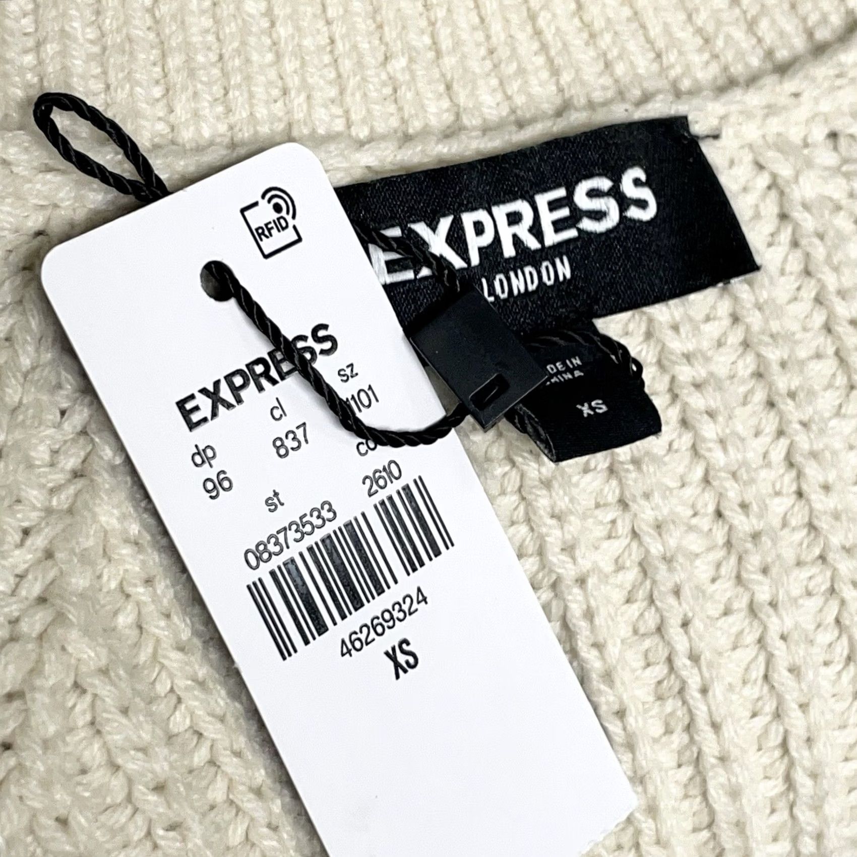 Express VINTAGE Express Women Sandshell Gold Foil Oversized Rib Knit Crewneck Tunic Sweater XS Size XS / US 0-2 / IT 36-38 - 3 Thumbnail