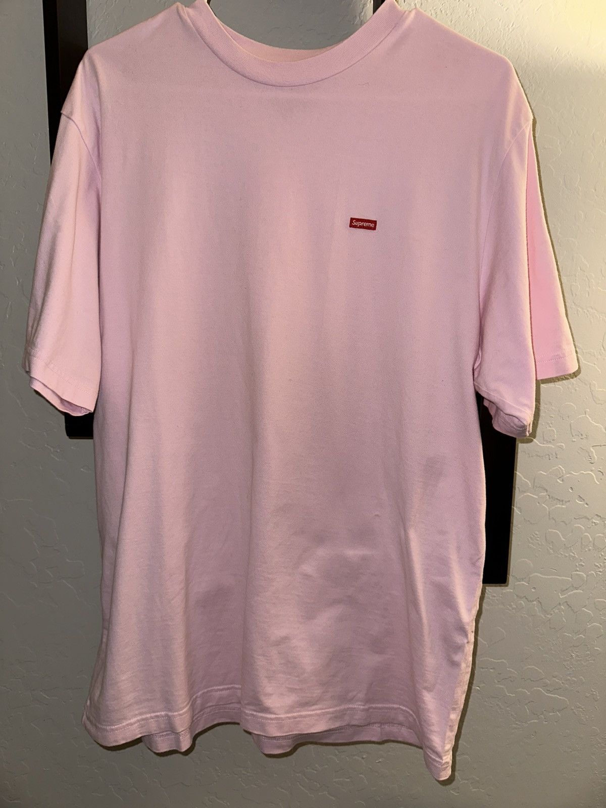 Supreme Supreme Small Box Tee Pink FW21 Size US M / EU 48-50 / 2 - 1 Thumbnail