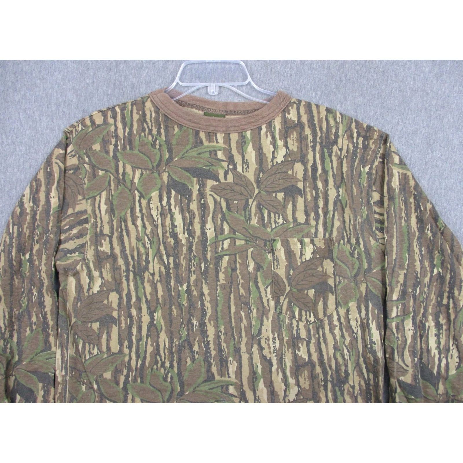 Realtree Spartan Shirt Mens 2XL Brown Realtree Camouflage Long Sleeve Pocket Hunting USA Size US XXL / EU 58 / 5 - 4 Thumbnail
