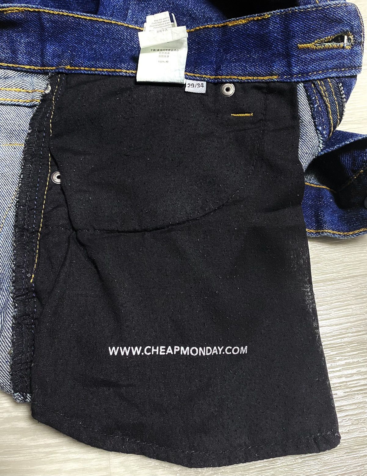 Cheap Monday Cheap Monday Four Rinse Wash Cotton Navy Jeans Thick Denim Size 29" - 17 Thumbnail