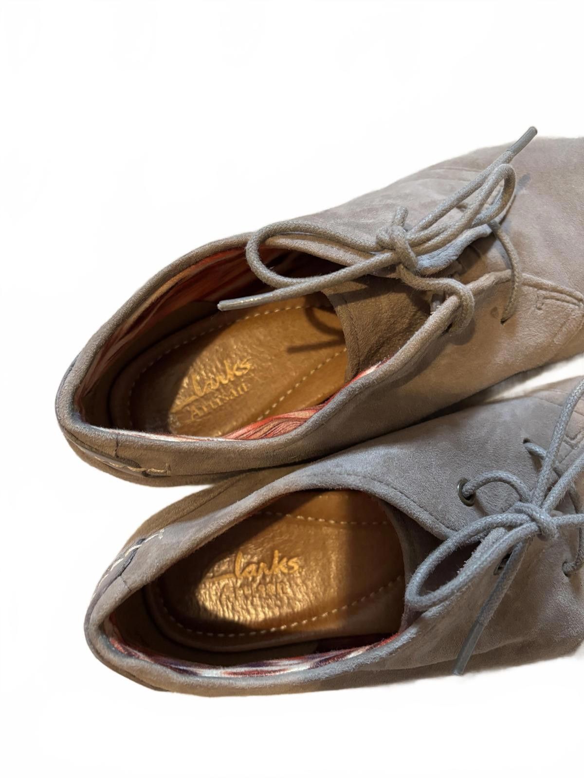 Clarks BRAND NEW! Clarks Artisan suede oxford flat women's sz 6 Size US 6 / IT 36 - 2 Thumbnail