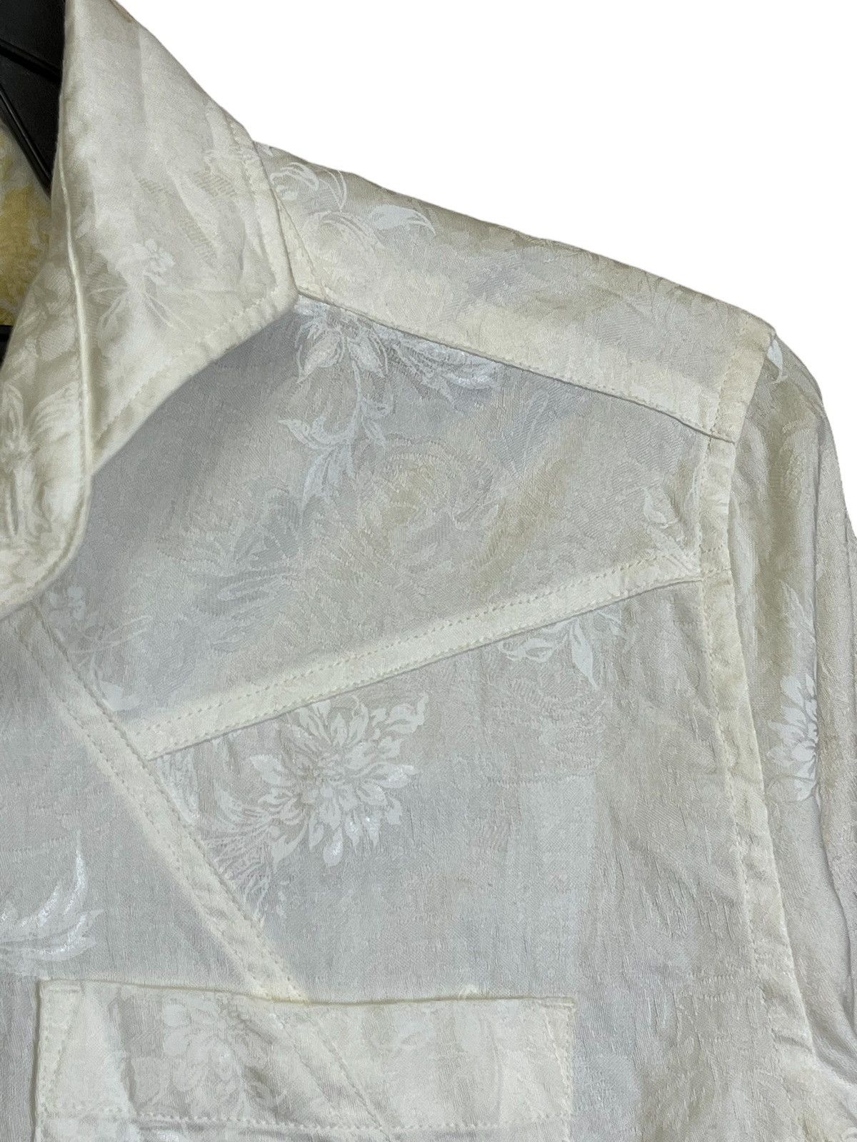 Tornado Mart NWT🔥TORNADO MART gold flower 3 quarter hand button ups shirt Size US S / EU 44-46 / 1 - 5 Thumbnail