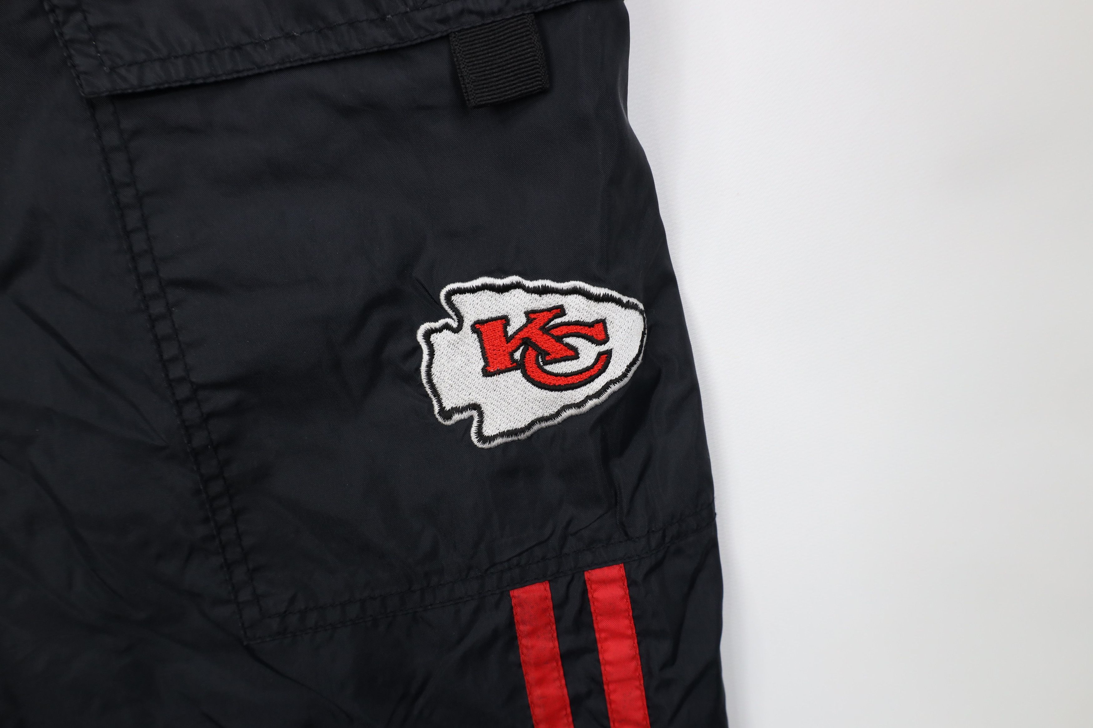 Vintage Vintage 90s Chiefs Football Wide Leg Windbreaker Cargo Pants Size US 36 / EU 52 - 5 Thumbnail