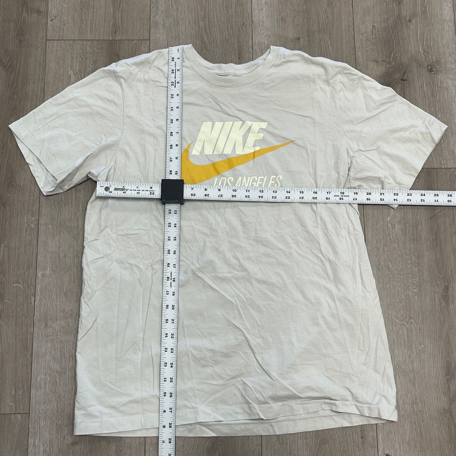 Nike Nike Sportswear Los Angeles Swoosh Logo Graphic T Shirt XL Size US XL / EU 56 / 4 - 2 Thumbnail