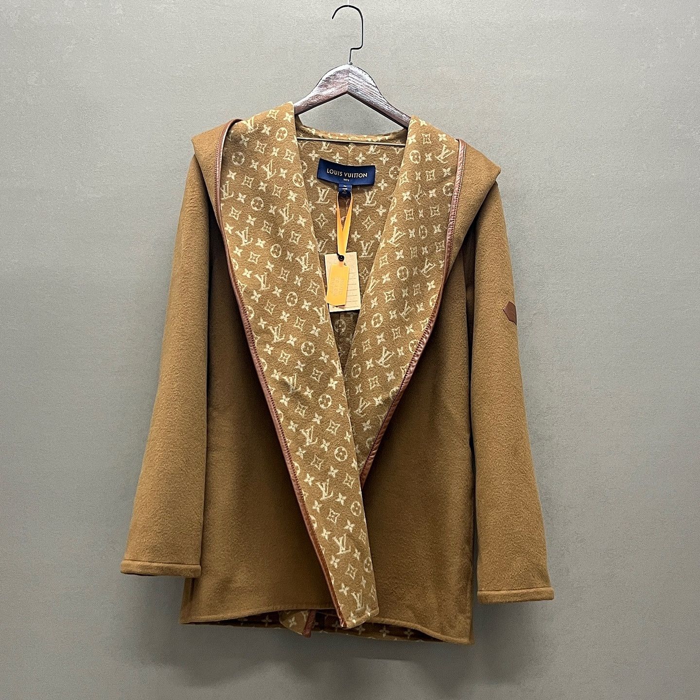 Louis Vuitton Louis Vuitton Monogram Hooded Wool Coat Size 36 Size XS / US 0-2 / IT 36-38 - 1 Thumbnail