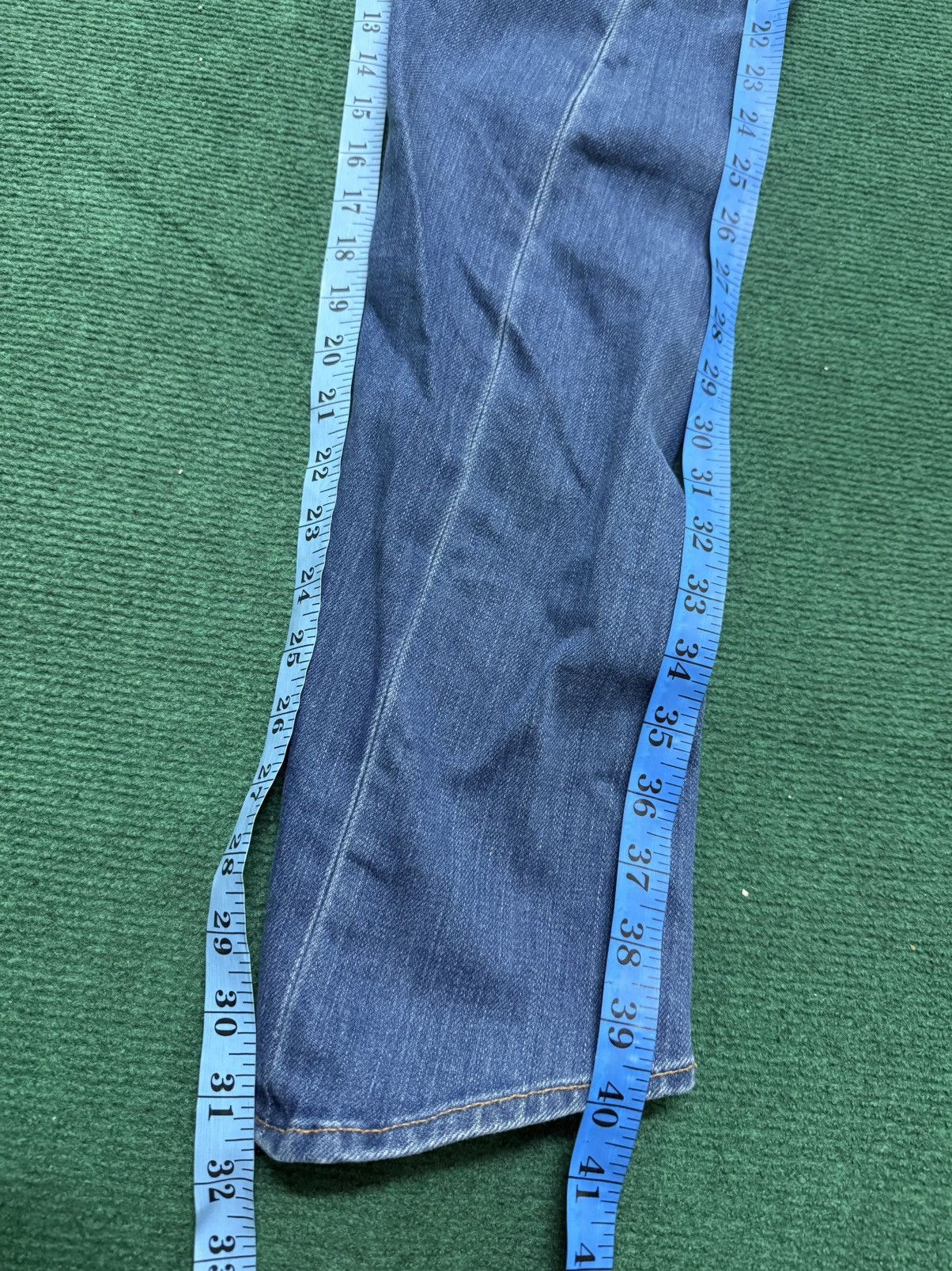 Levi's Vintage Levis Red Twisted Leg Size US 32 / EU 48 - 16 Thumbnail