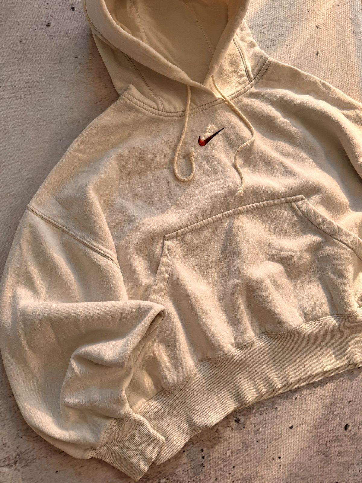 Nike × Vintage NIKE VINTAGE CENTER LOGO OVERSIZE BOXY HOODIE Size US S / EU 44-46 / 1 - 3 Thumbnail