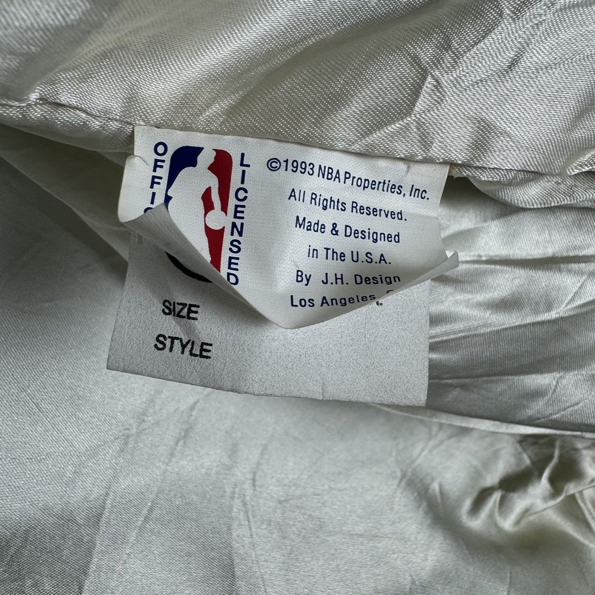 Jeff Hamilton 🌟90s J.H DESIGN CHICAGO BULLS NBA VARSITY LEATHER JACKET Size US M / EU 48-50 / 2 - 14 Thumbnail