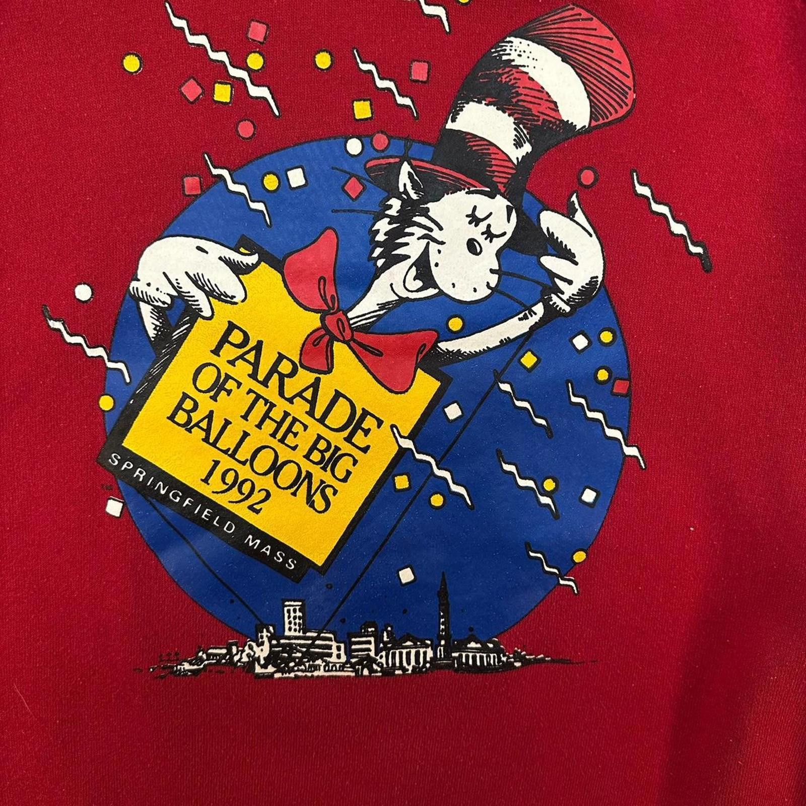 Vintage 1992 Dr Seuss Parade of big Balloons Crewneck Size US XL / EU 56 / 4 - 2 Thumbnail