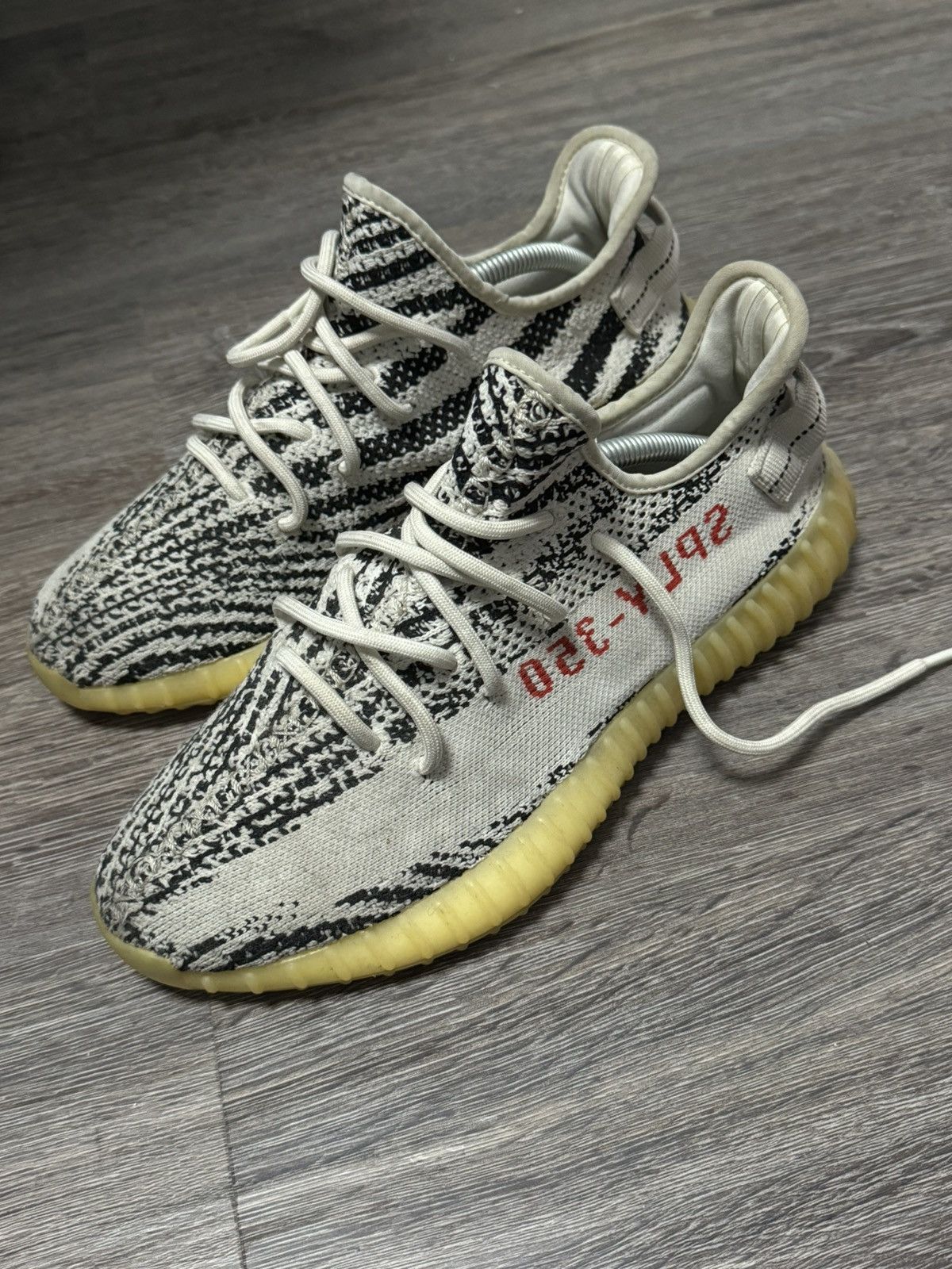 Other Adidas Yeezy boost 350v2 Zebra Size US 9 / EU 42 - 3 Thumbnail