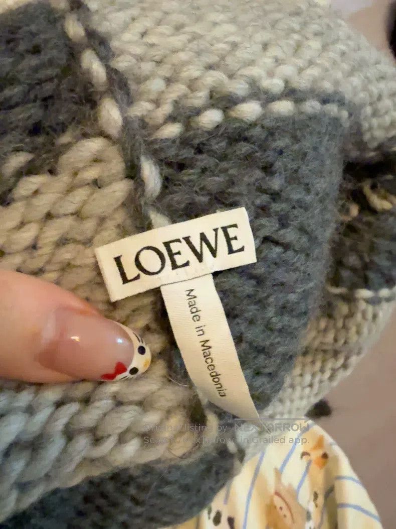 Loewe Loewe Exclusive Black and White Plaid Sweater Size S / US 4 / IT 40 - 2 Thumbnail