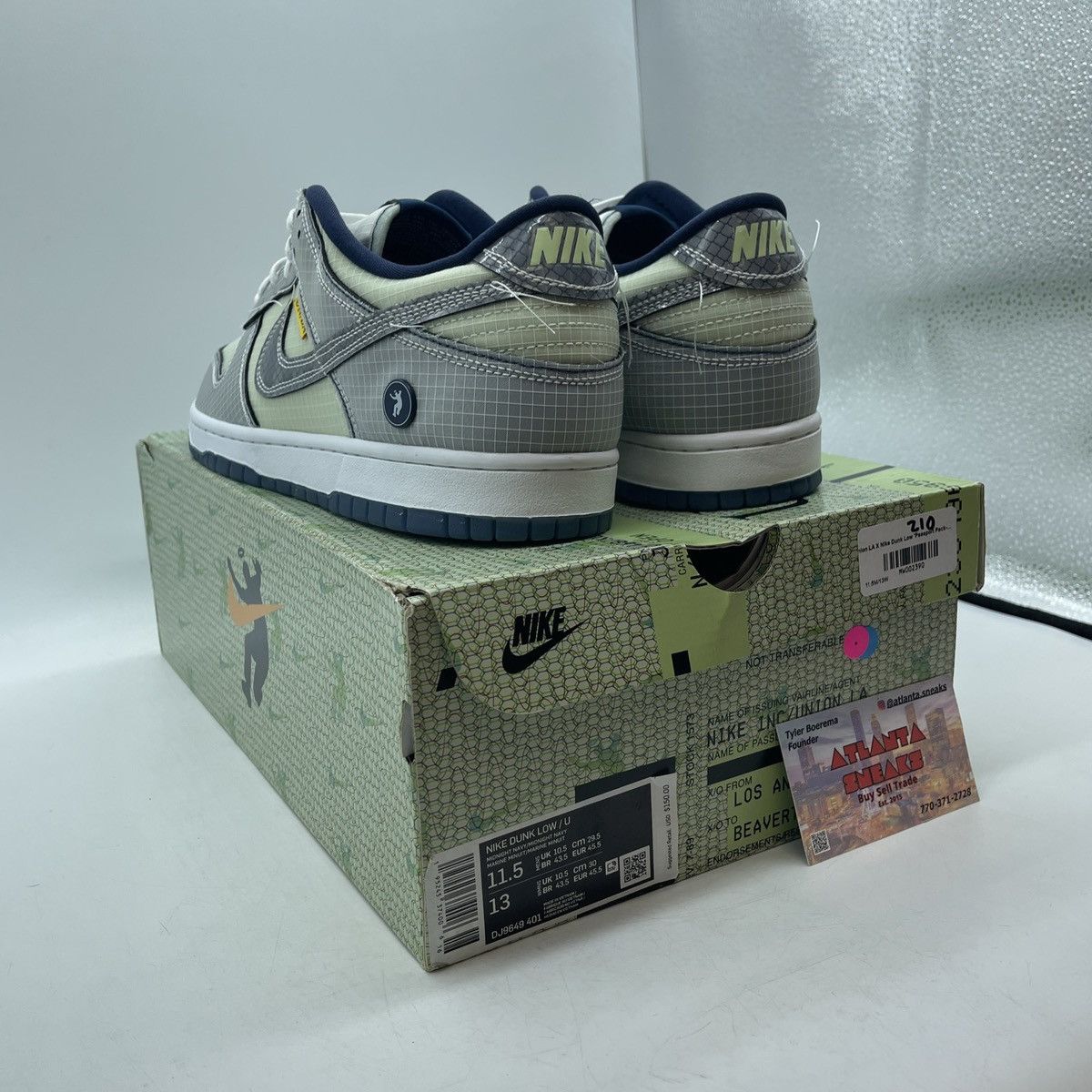 Nike Union la x dunk low passport pack pistachio Size US 11.5 / EU 44-45 - 4 Thumbnail
