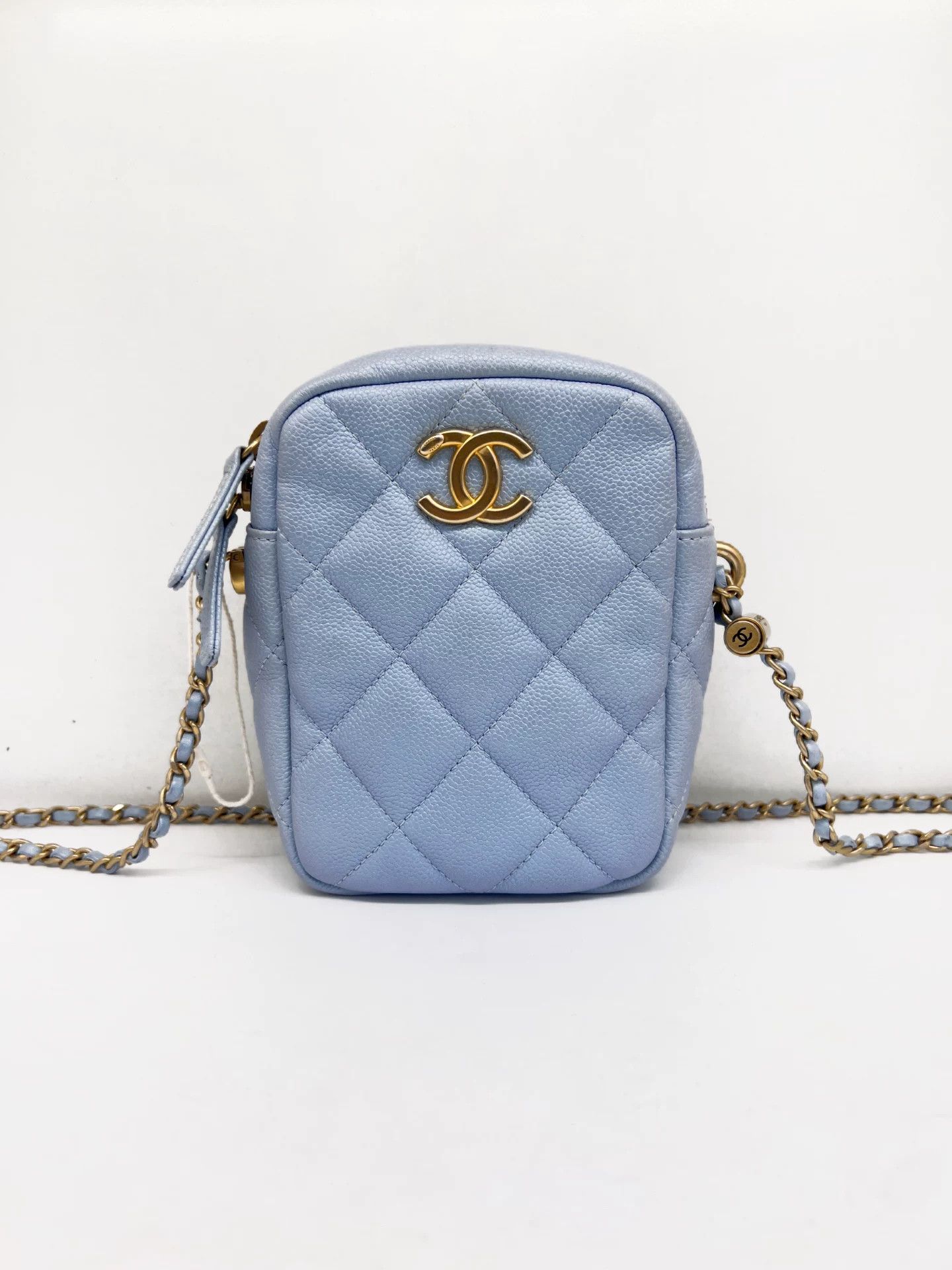 Chanel Pre-loved Bag Very good condition Size ONE SIZE - 1 Thumbnail