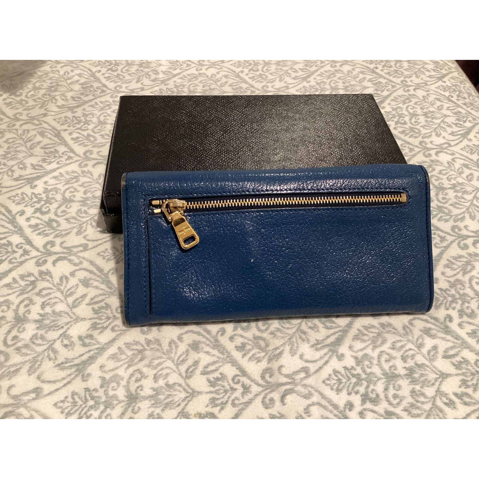 Miu Miu Miu miu blue leather long wallet no box. Size ONE SIZE - 2 Thumbnail