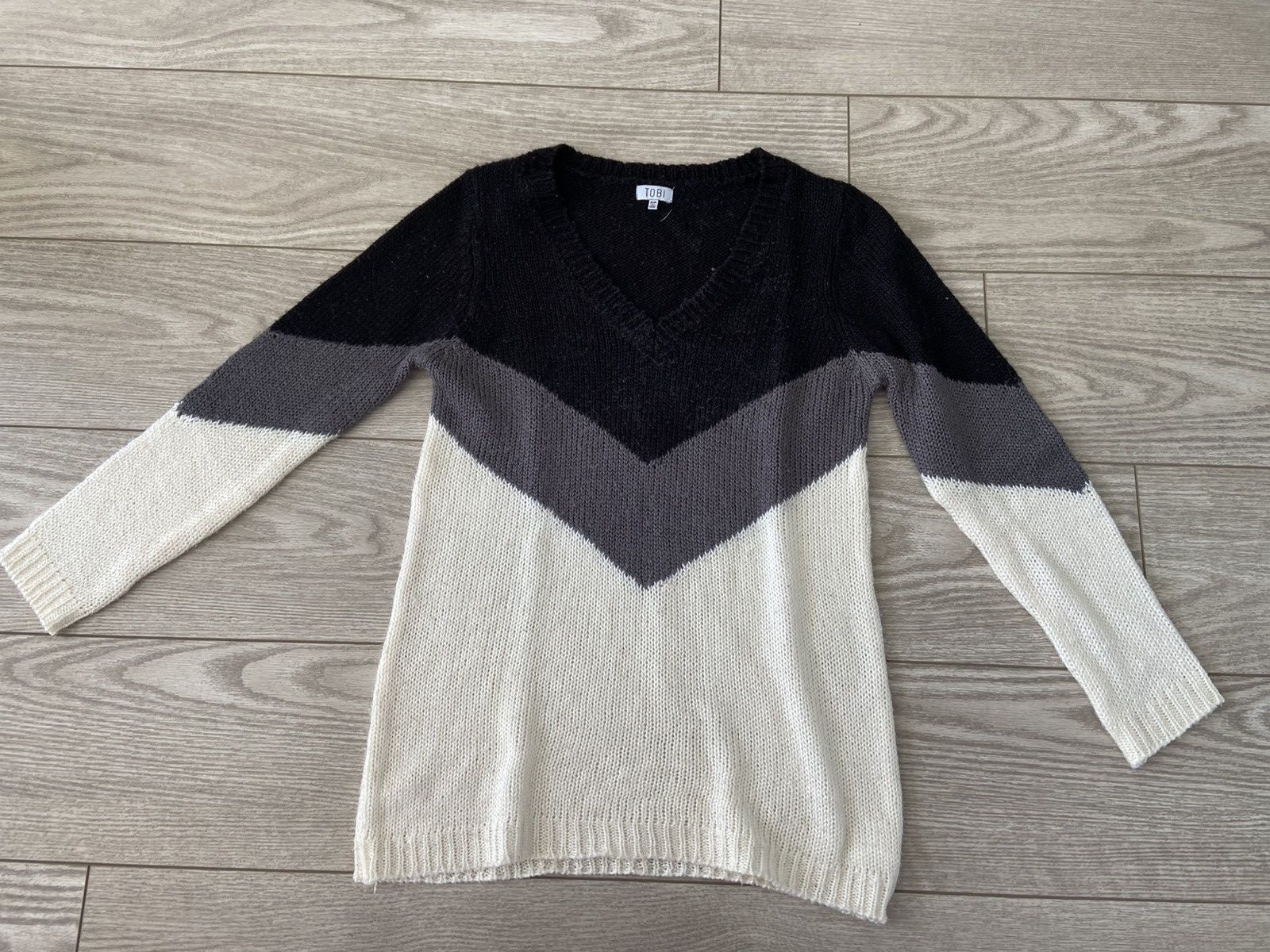 Other Tobi women’s sweater. Size: S. Size S / US 4 / IT 40 - 1 Thumbnail