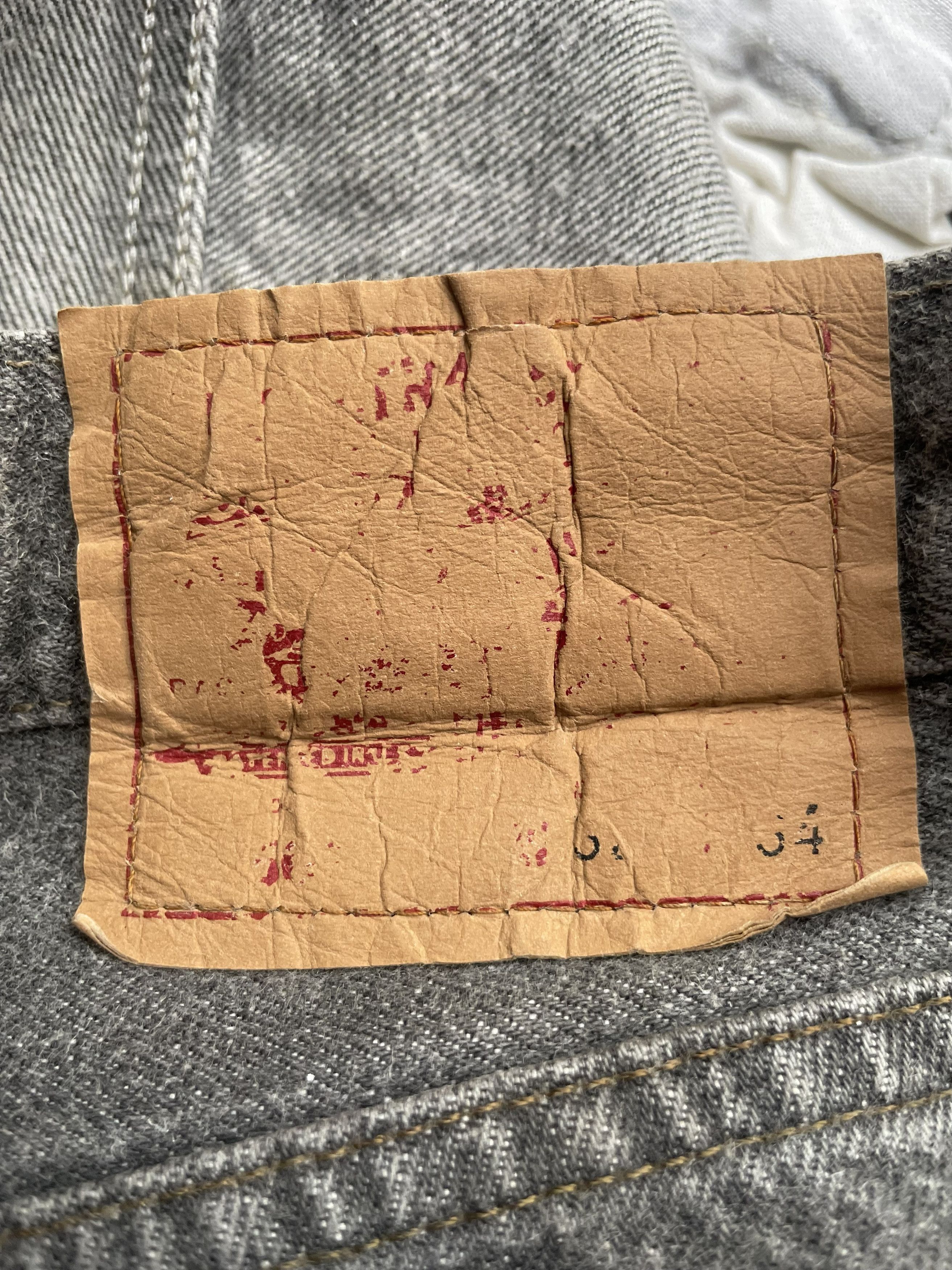 Levi's Vintage 1992 Levis 501 USA Size US 32 / EU 48 - 15 Thumbnail
