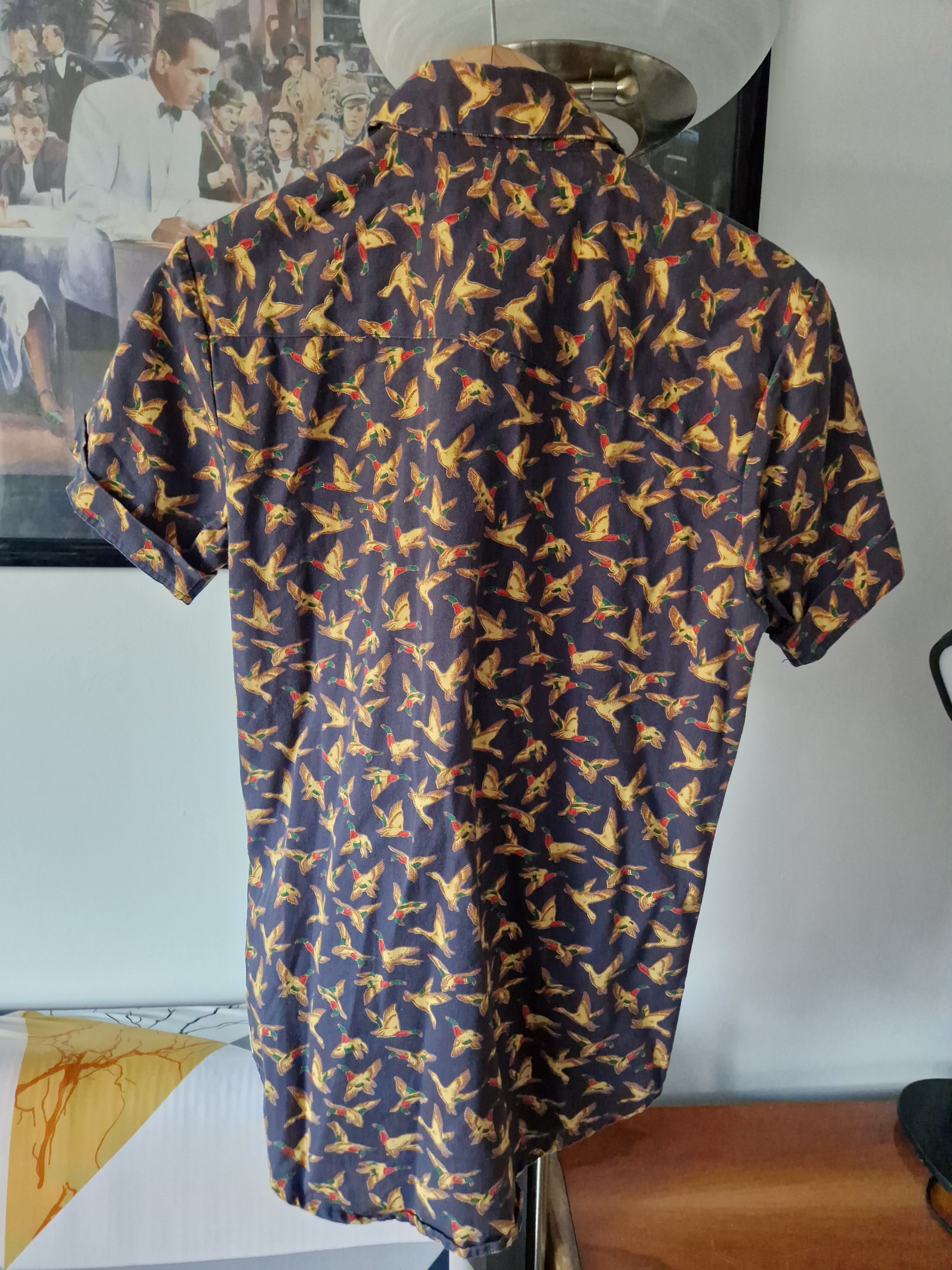 Other retro vintage shirt HUMAN Size US L / EU 52-54 / 3 - 4 Thumbnail