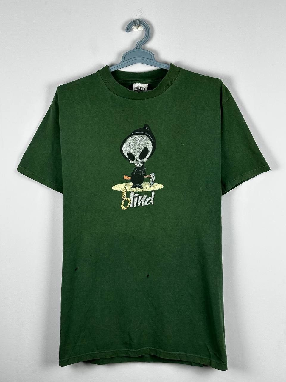 Blind Skateboards Blind Skateboards Rare Vintage Distressed T Shirt Size US L / EU 52-54 / 3 - 1 Thumbnail