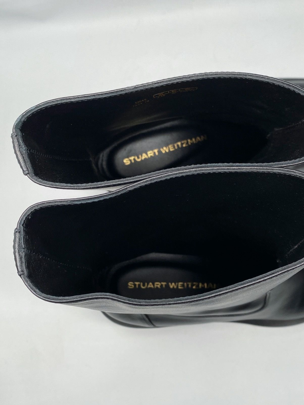 Stuart Weitzman Stuart Weitzman Calfskin Ankle Boots size 9.5 Size US 9.5 / IT 39.5 - 8 Thumbnail