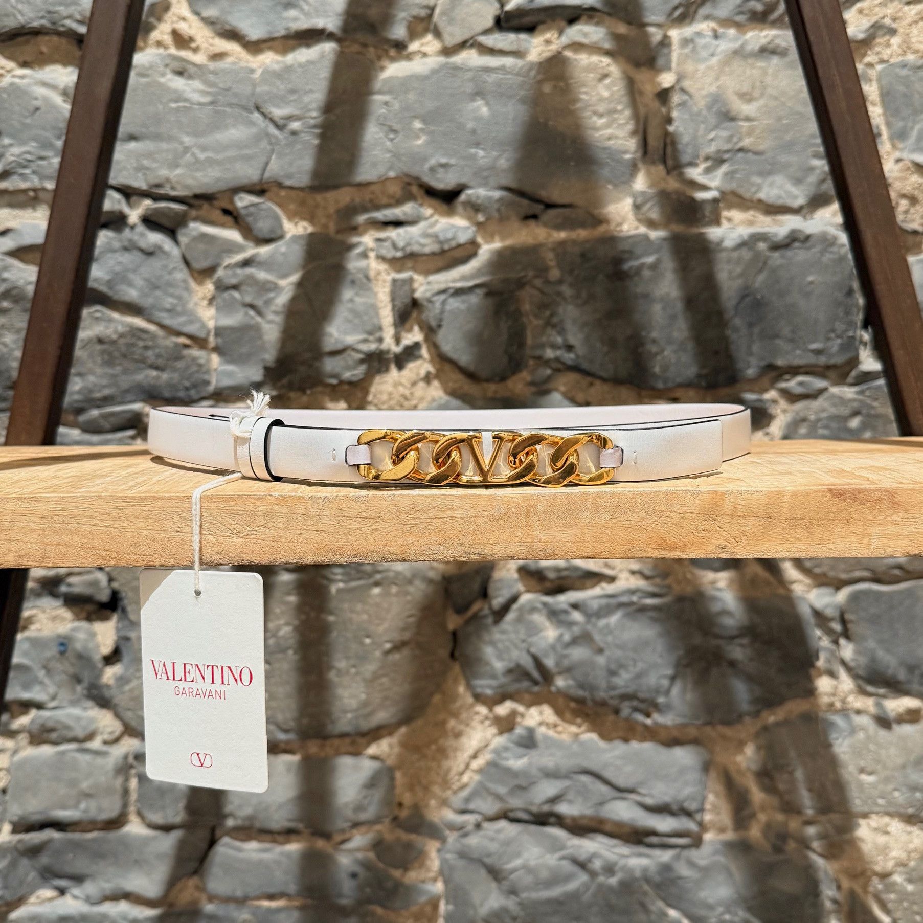 Valentino Valentino White Leather Gold Chain VLogo Belt Size ONE SIZE - 1 Thumbnail