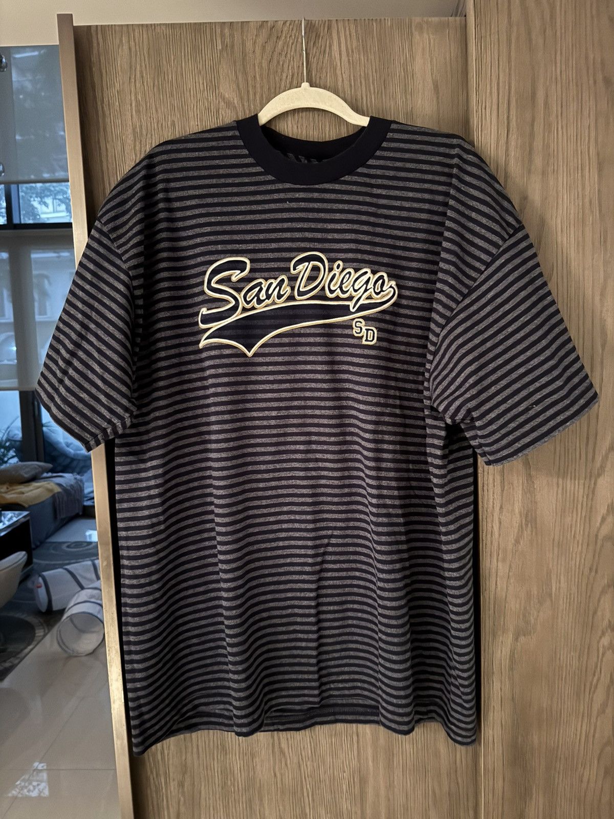 Vintage Vintage San Diego Script Tshirt Size US XXL / EU 58 / 5 - 1 Thumbnail