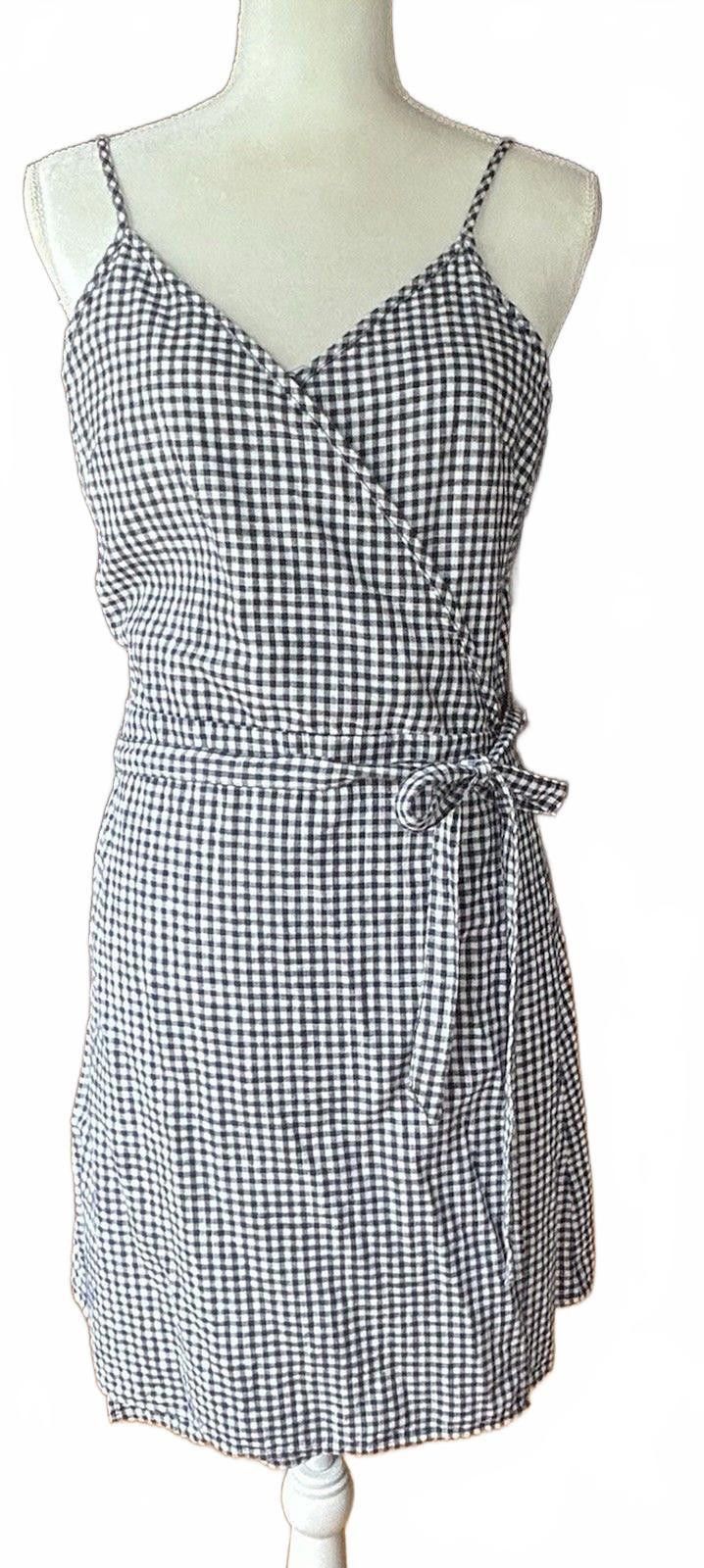 Other Aerie Plaid Navy White Wrap Dress sz Lg Cottagecore Coquette Size L / US 10 / IT 46 - 1 Thumbnail