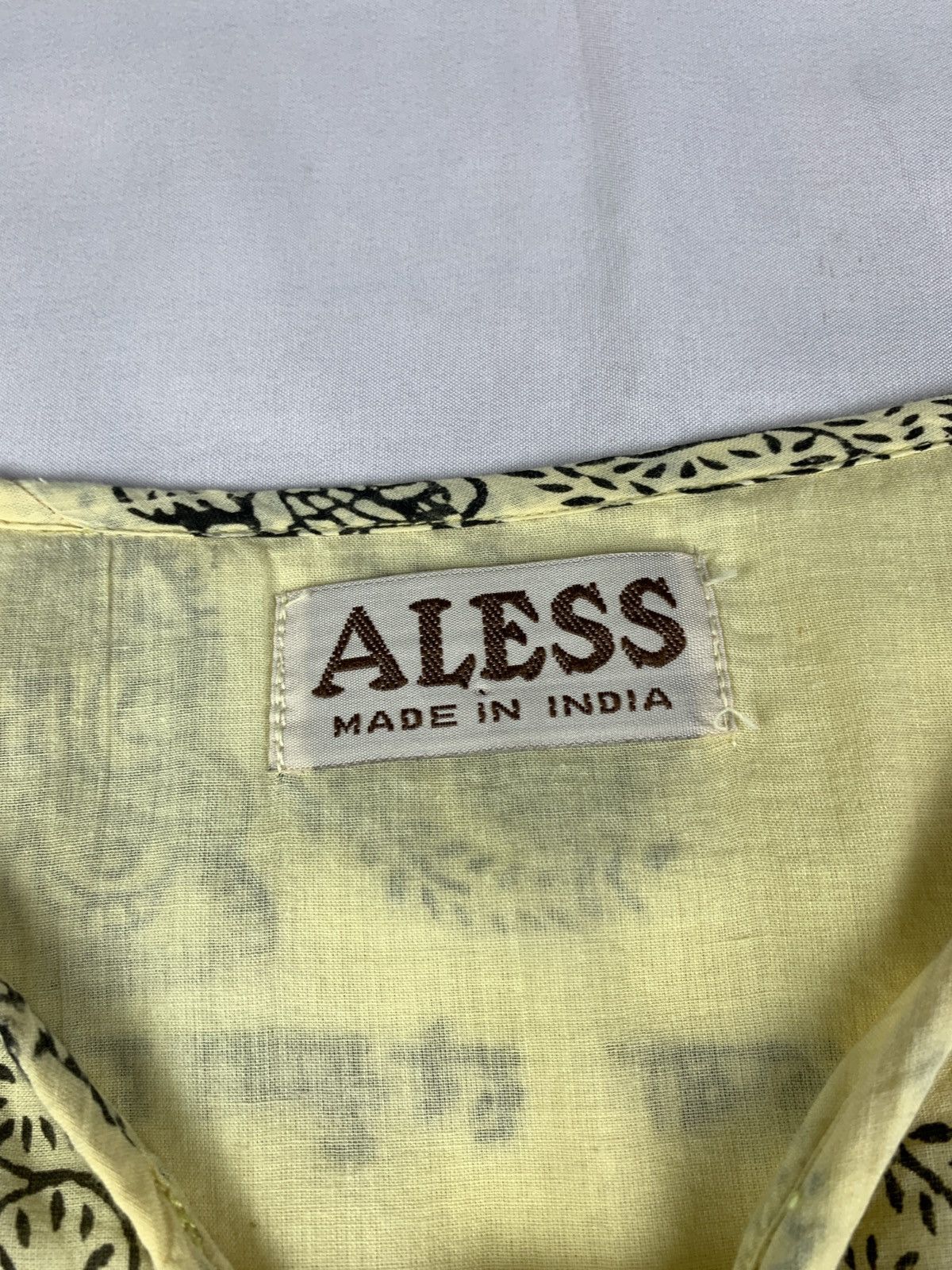 Japanese Brand 2000s ALESS Lemon Traditional Hindhi Milkmaid Dressy Top Size M / US 6-8 / IT 42-44 - 9 Thumbnail