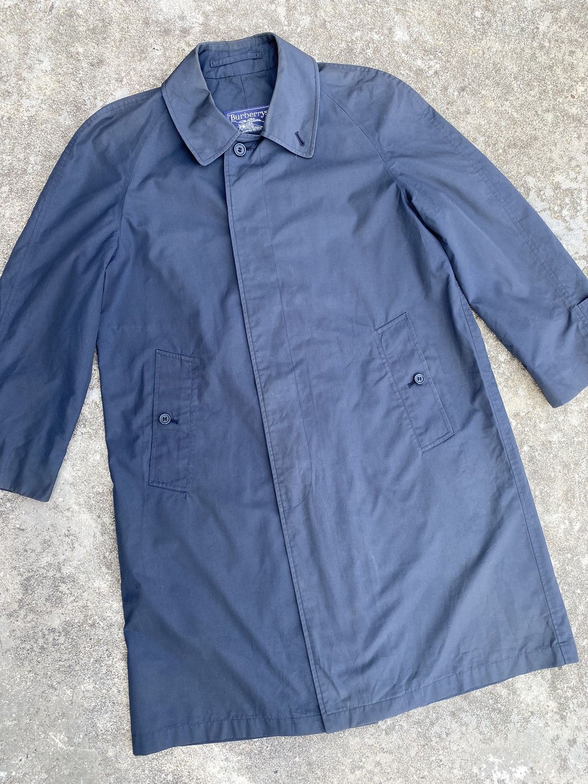 Burberry × Vintage 🔥 Made in England 🔥 Vintage Burberry Trench Coat Size M / US 6-8 / IT 42-44 - 6 Thumbnail