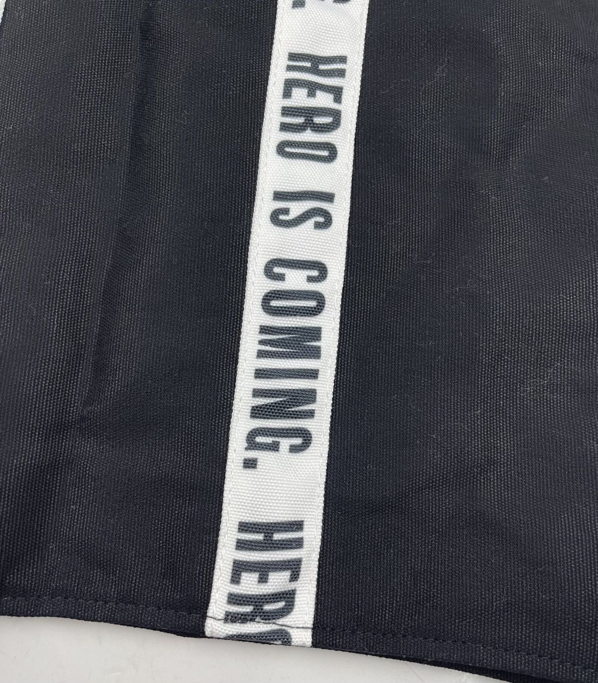 Japanese Brand rare design hero is coming tote bag tc35 Size ONE SIZE - 6 Thumbnail