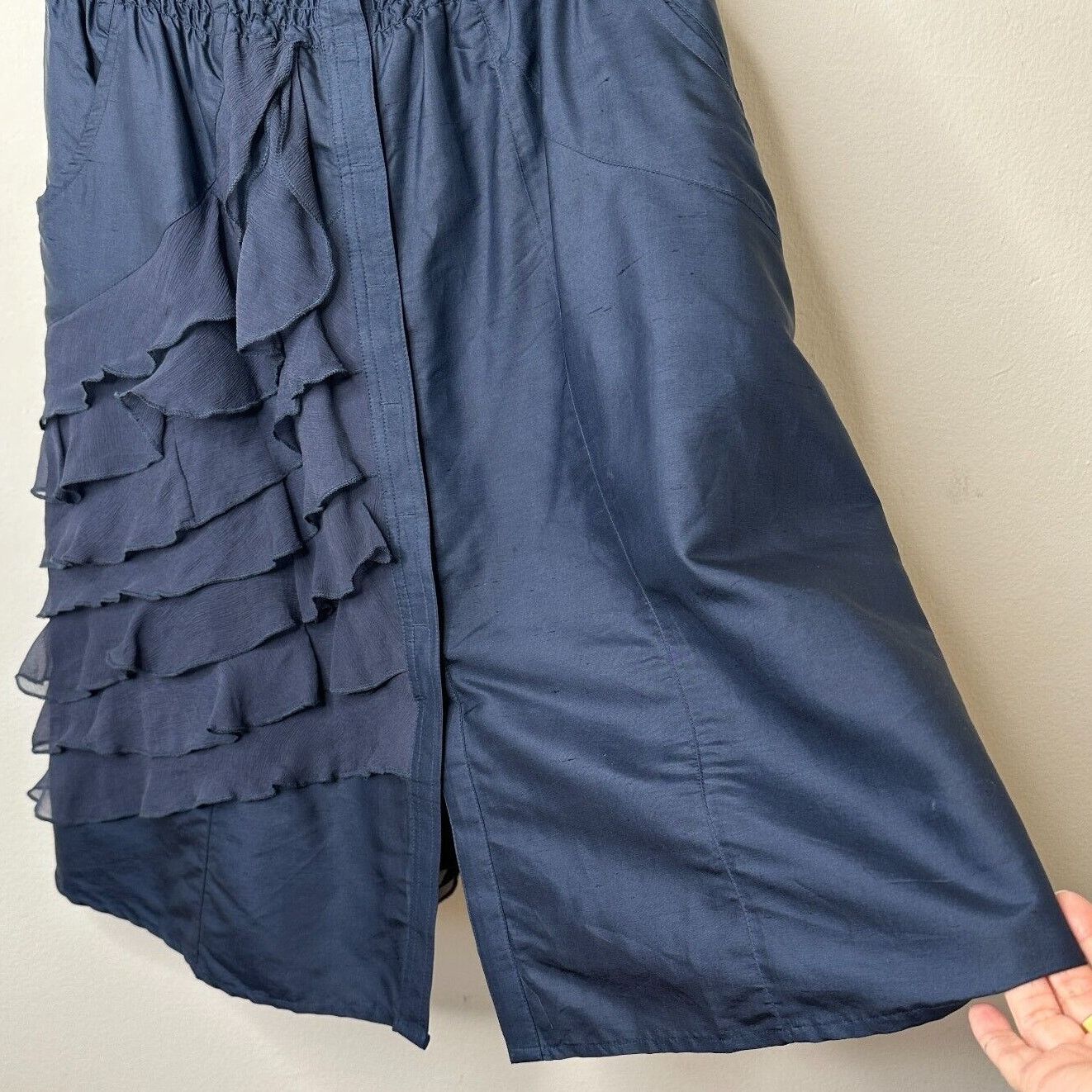 Modern Amusement Modern Amusement Strapless Navy Button Ruffle Dress Silk 6 Size M / US 6-8 / IT 42-44 - 7 Thumbnail