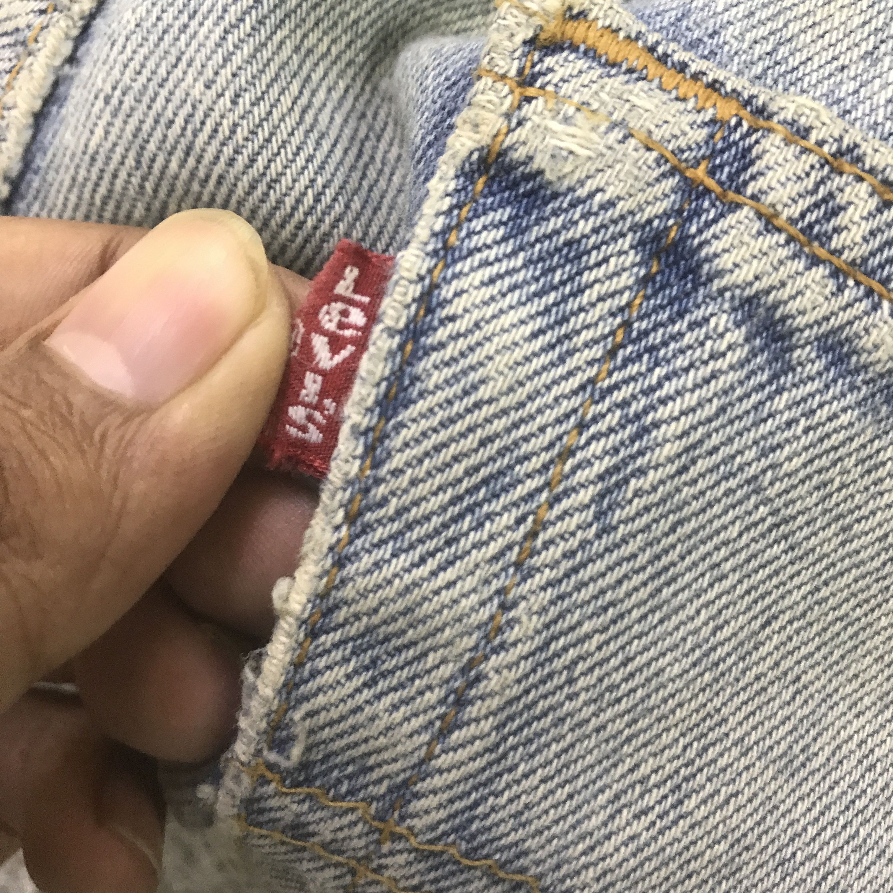 Levi's Vintage Clothing LEVI'S 501 DISTRESSED DENIM JEAN PANTS K129B9 Size US 32 / EU 48 - 14 Thumbnail