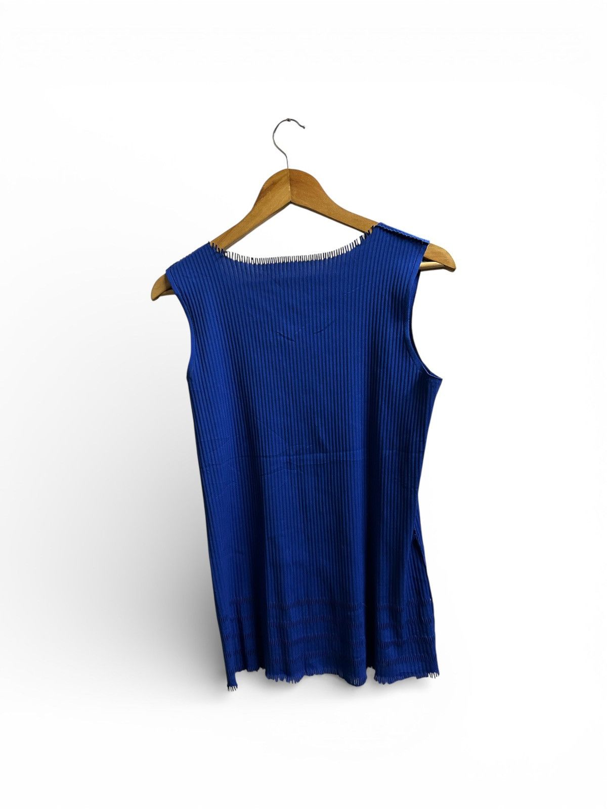 Pleats Please Issey Miyake S/S2020 A-POC Cobalt Blue Sleeveless Top Size M / US 6-8 / IT 42-44 - 5 Thumbnail