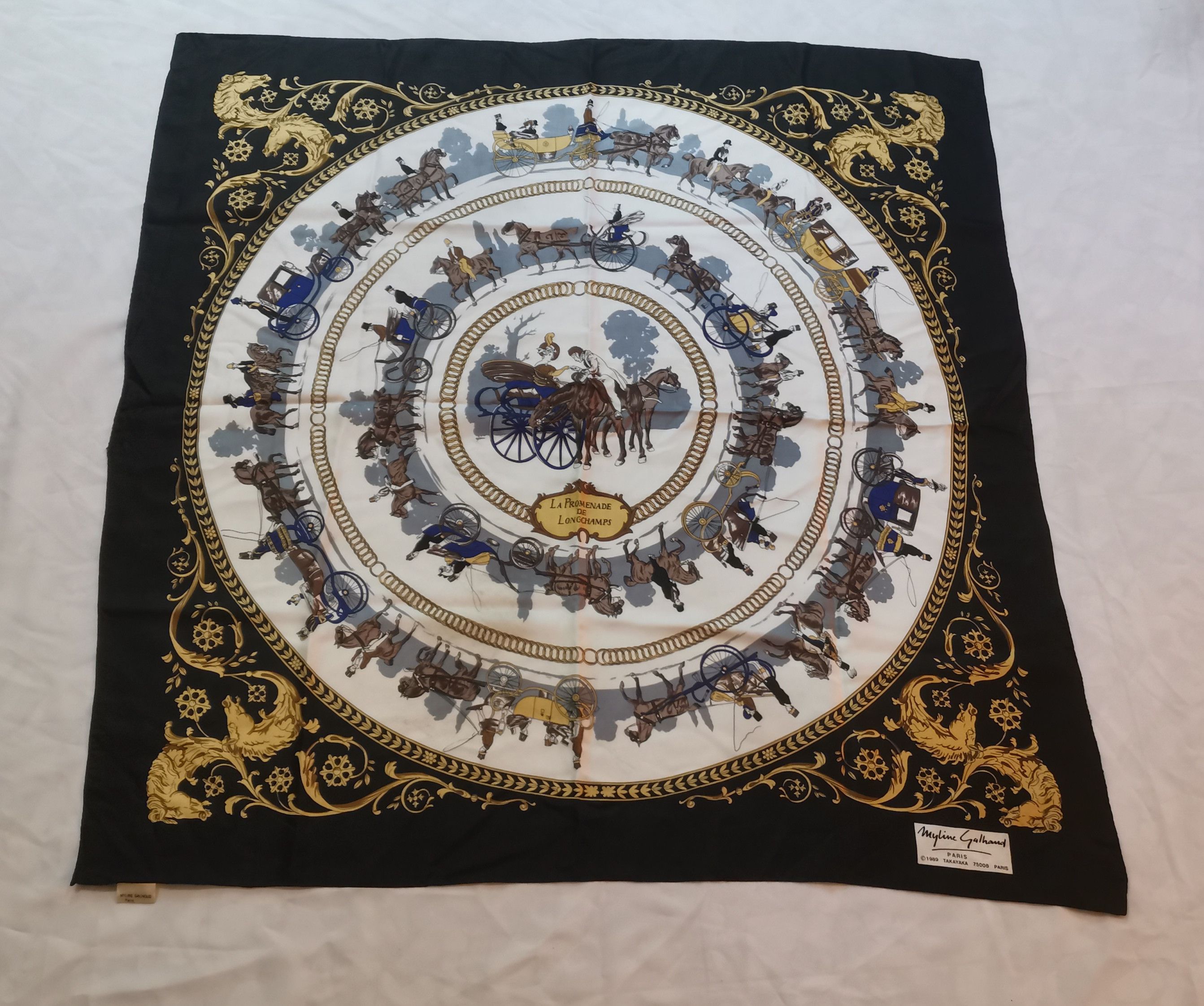 Designer × Longchamp Rare vintage Longchamp scarves nice design Size ONE SIZE - 1 Thumbnail